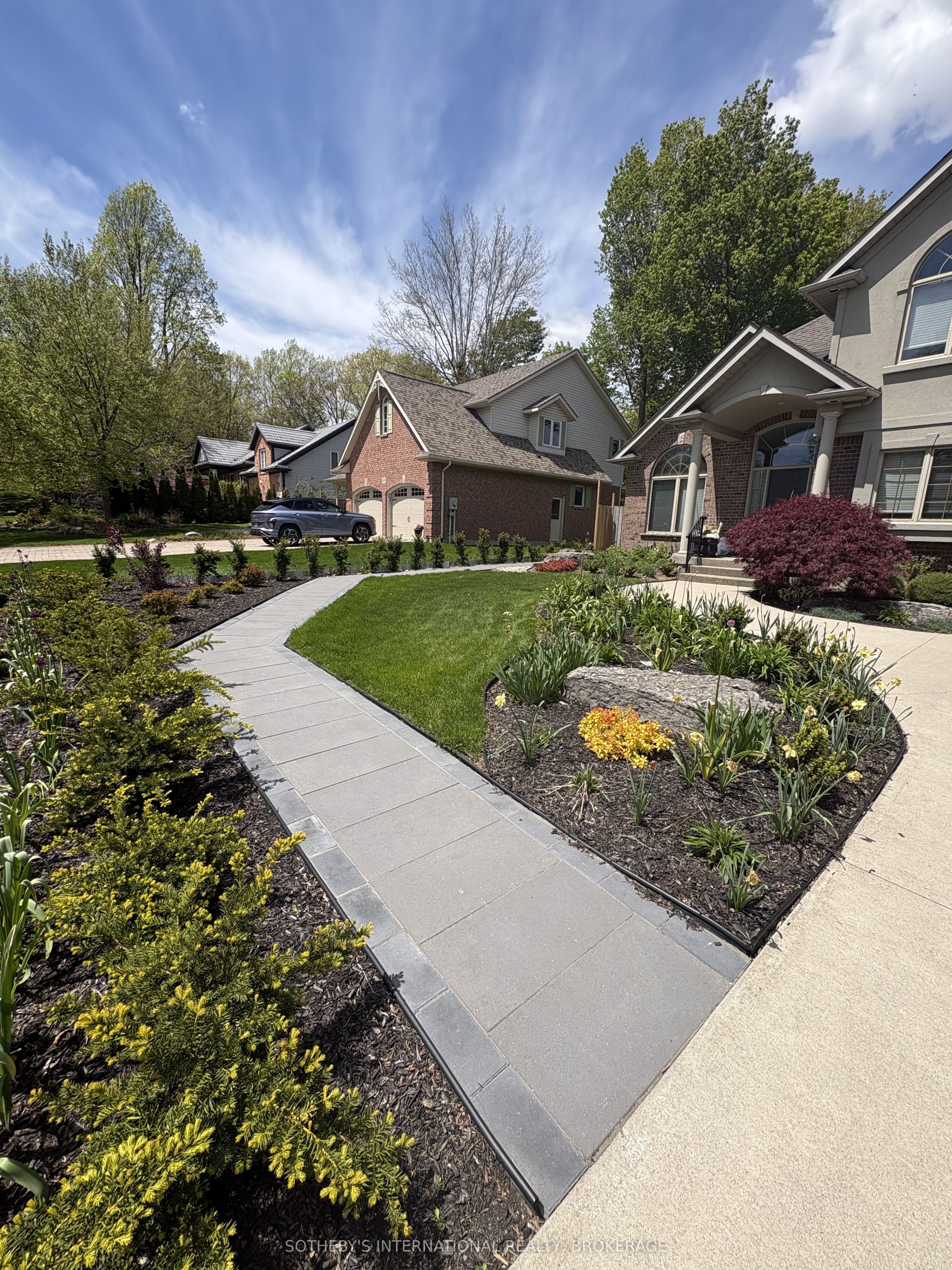 71 Stella Street, Pelham, On L3e 0t3