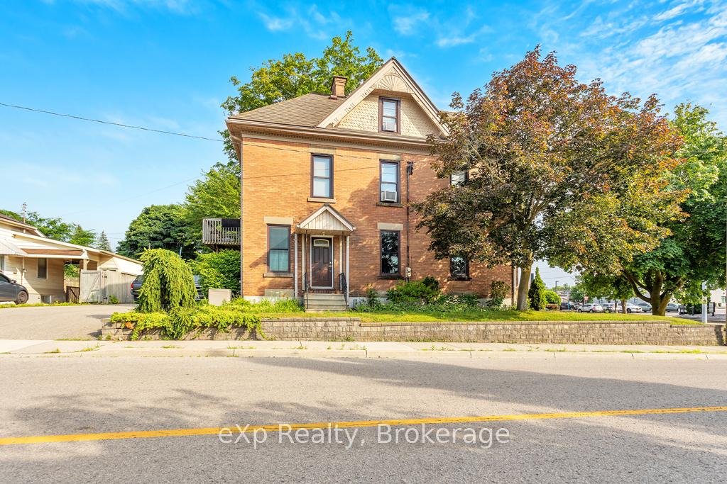 22 Harvey Street, Tillsonburg, On N4g 3j6