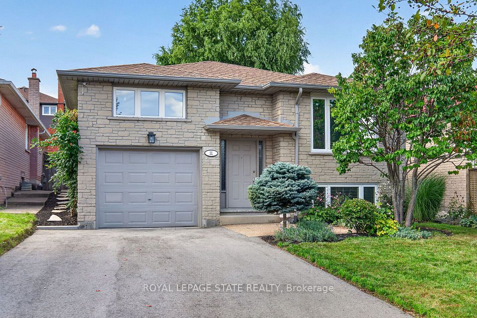31 Gilcrest Street, Hamilton, On L9c 7g9