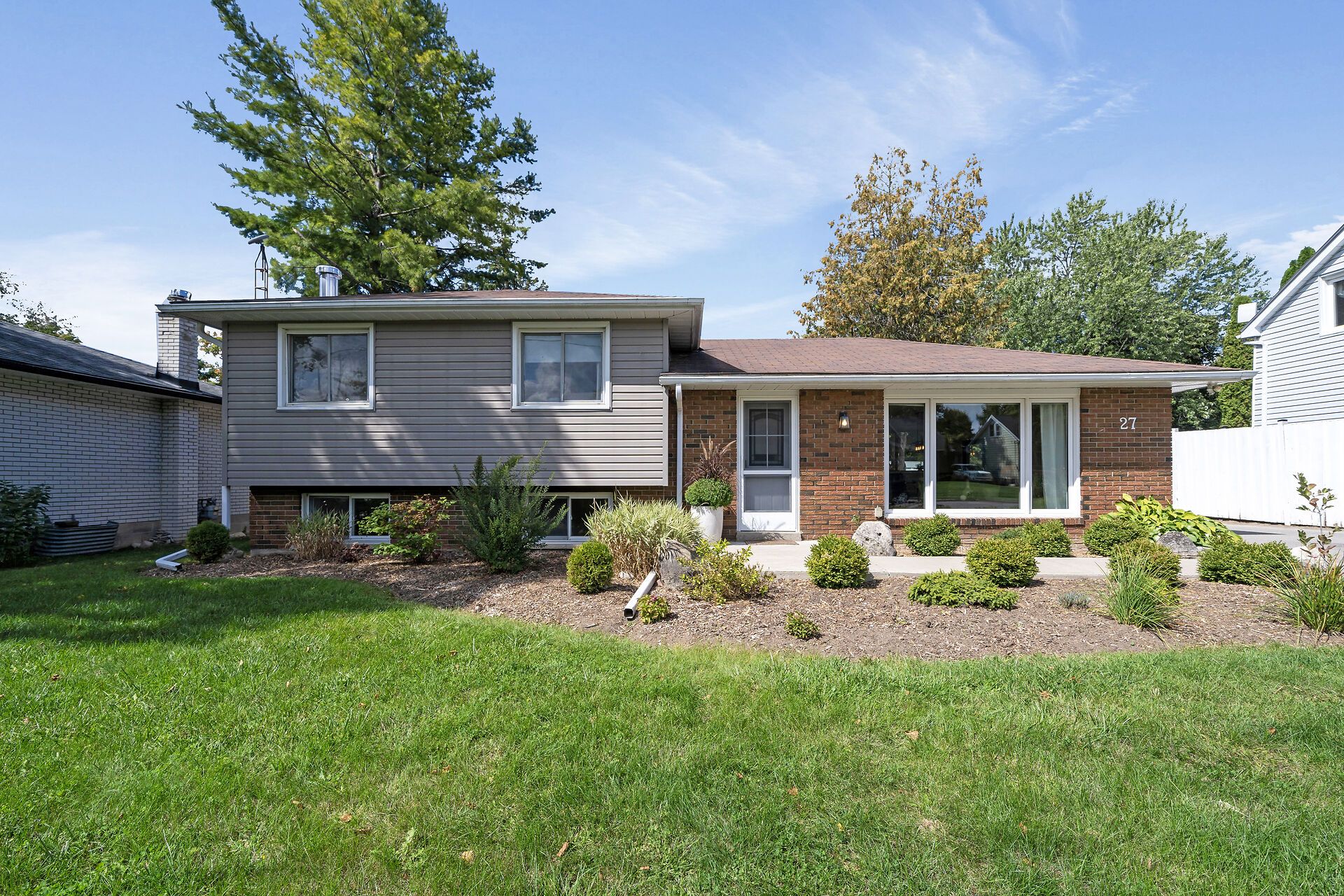 27 Dundas Street W, Erin, On N0b 1t0