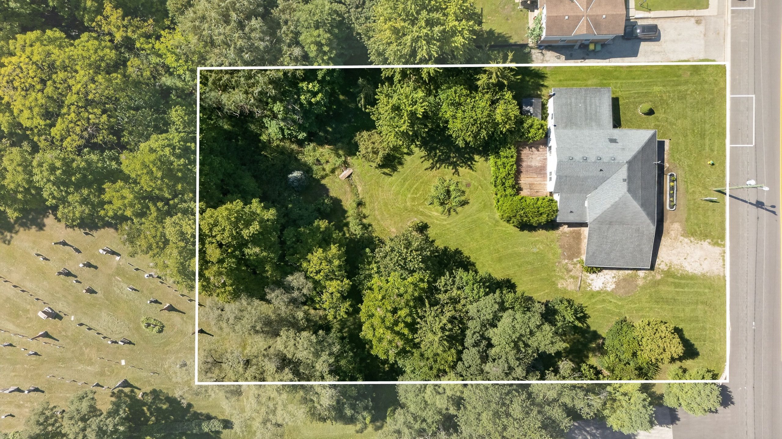 1825 Longwoods Drive, Southwest Middlesex, On N0l 2n0