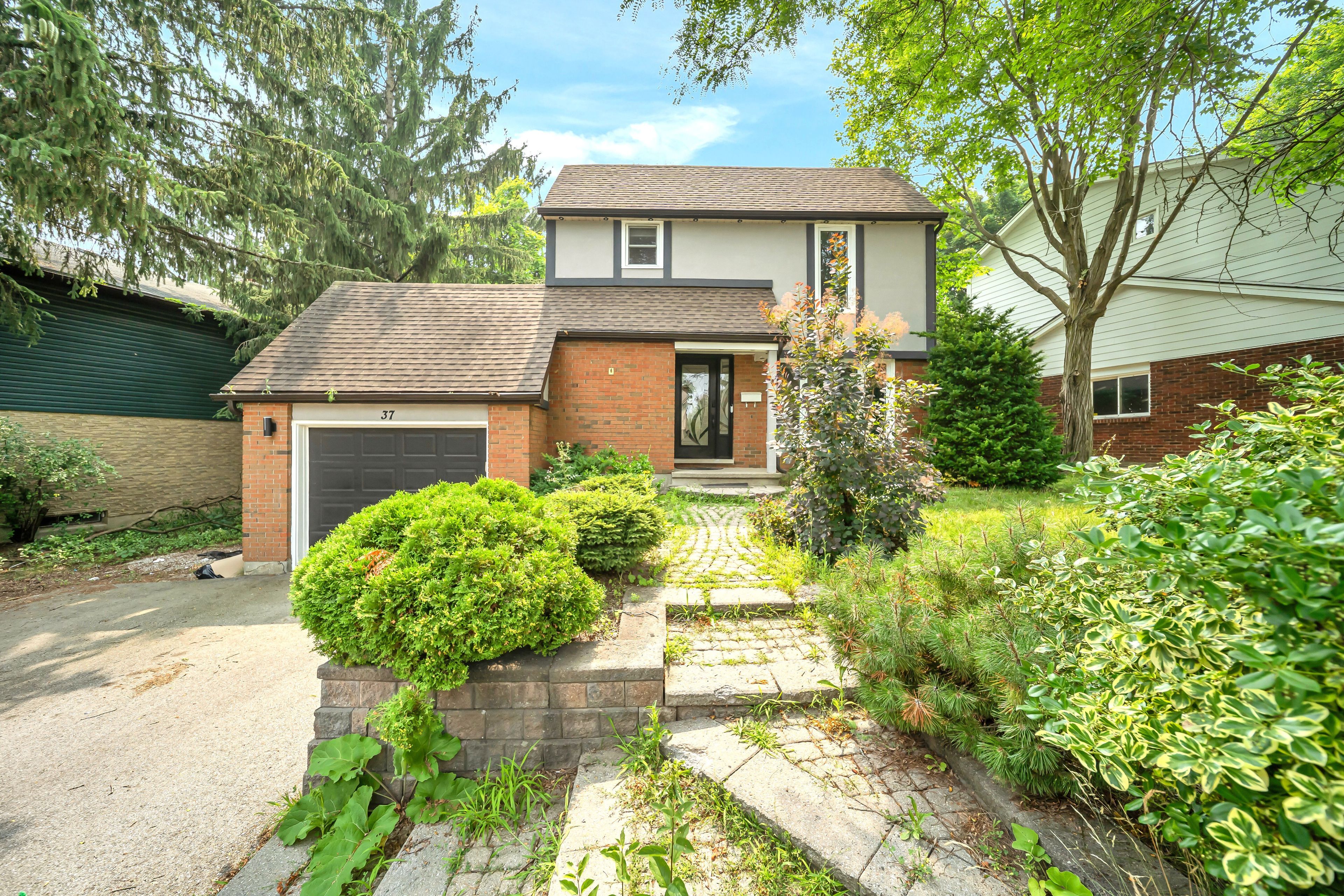 37 Ferman (Lower) Drive, Guelph, On N1h 7c9