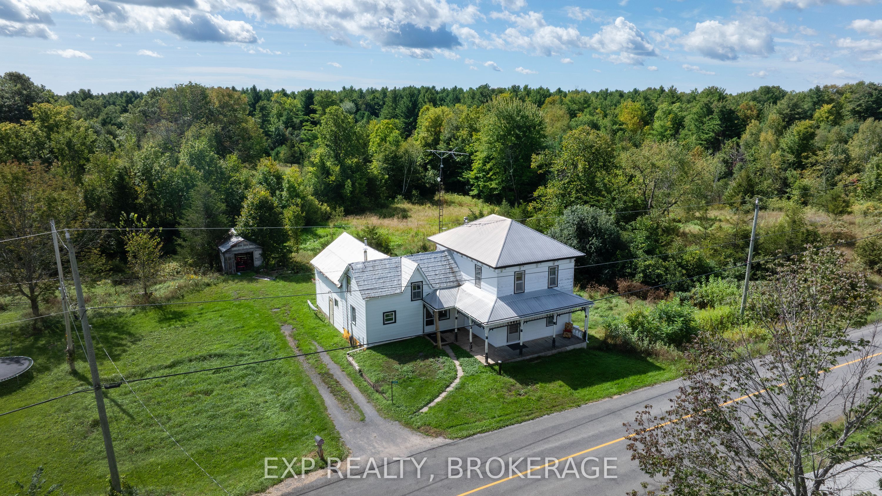 3697 Desert Lake Road, Frontenac, On K0h 1w0