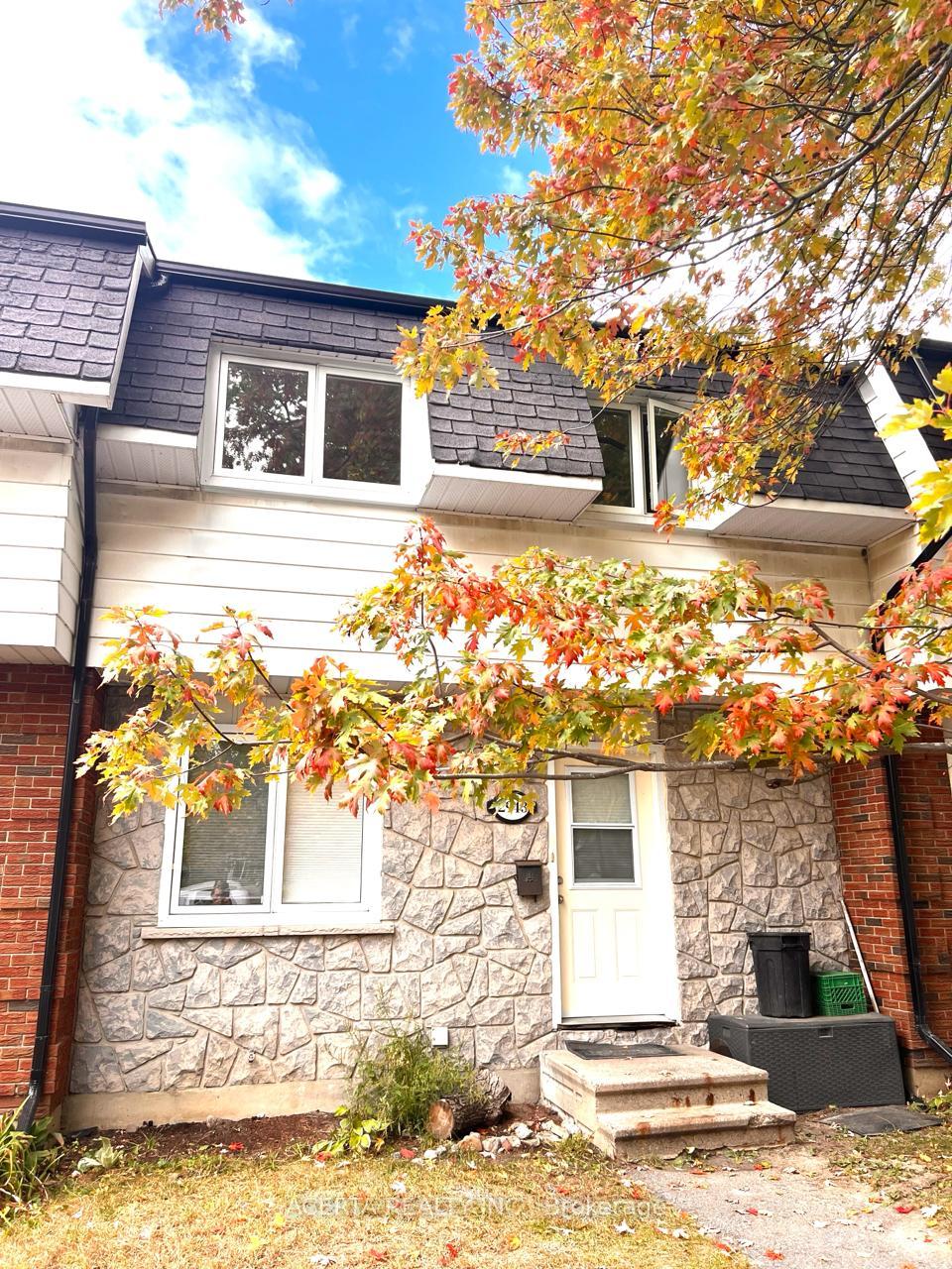 2943 Ahearn Avenue, Britannia - Lincoln Heights And Area, On K2b 7a2