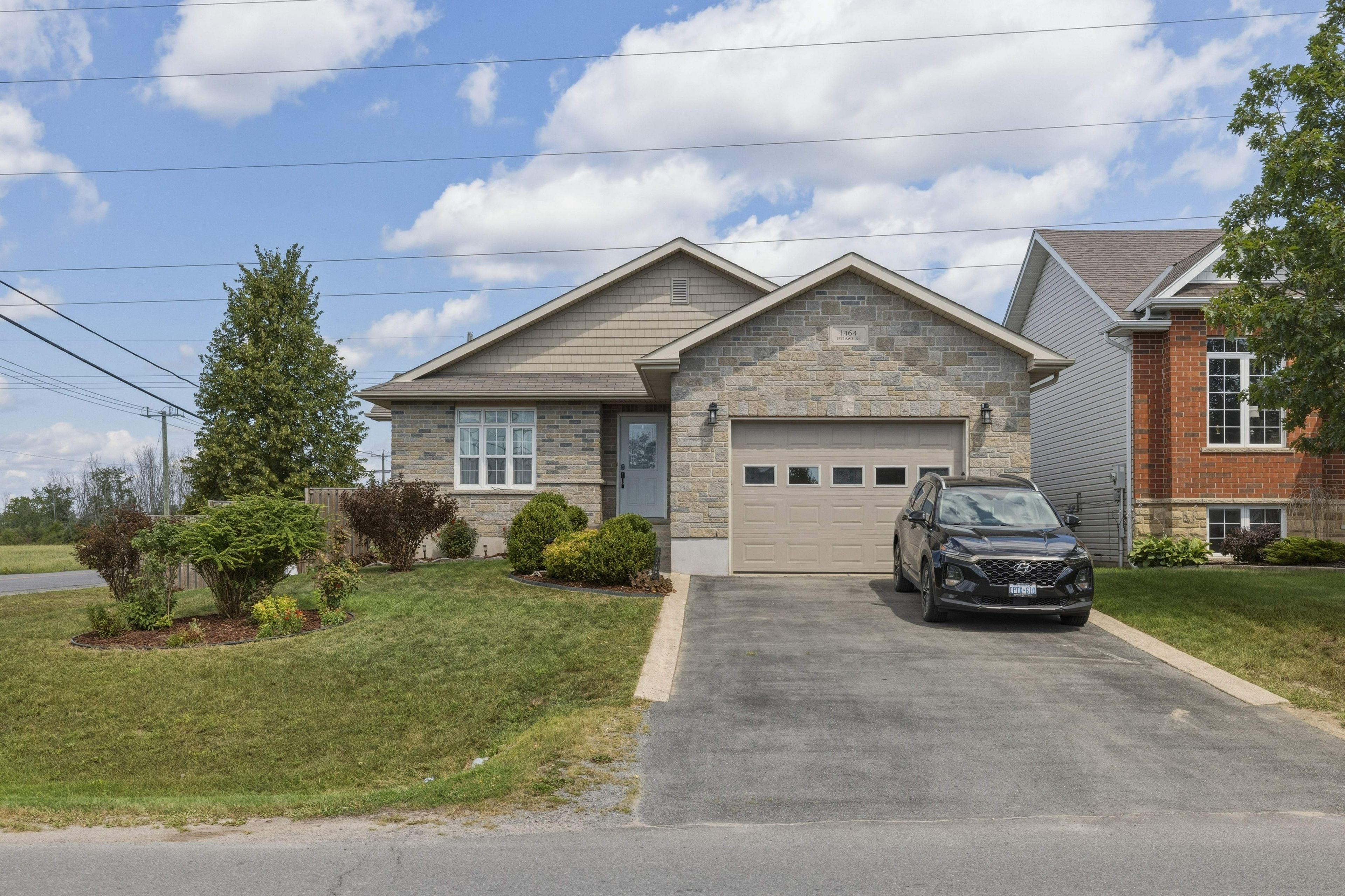 1464 Ottawa Street, Kingston, On K7p 0c2
