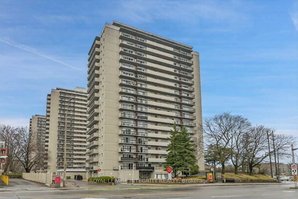 158a Mcarthur Avenue 1505, Vanier And Kingsview Park, On K1j 7e7