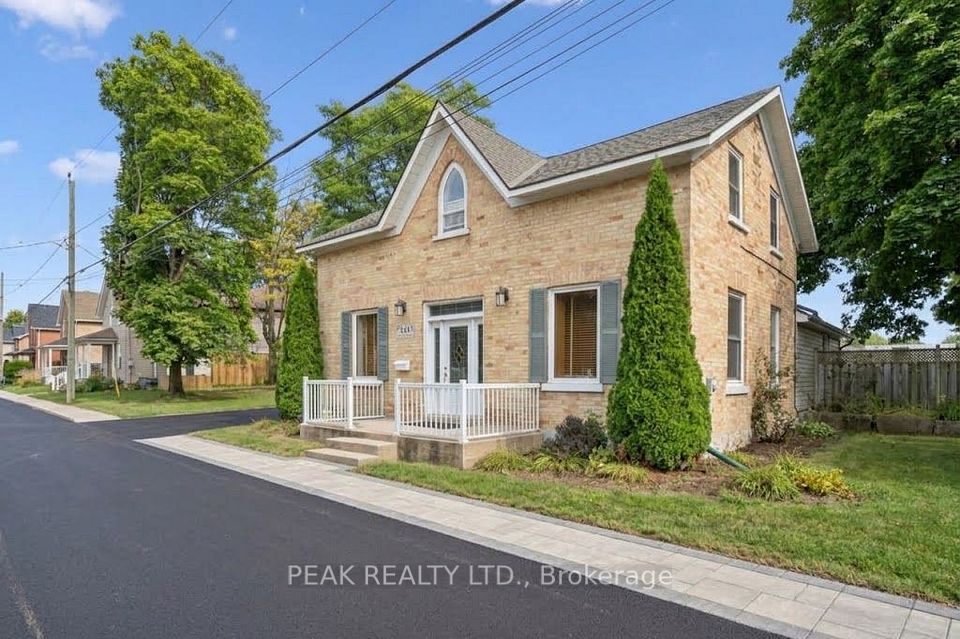 344 Queen Street W, Cambridge, On N3c 1g8
