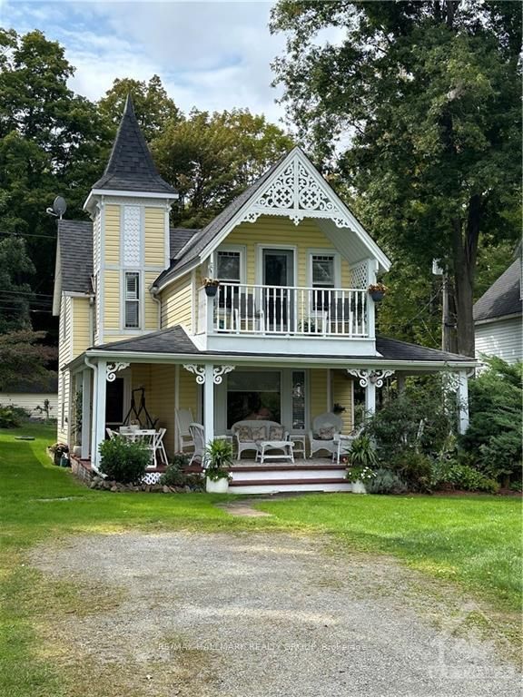 112 Mckenzie Lane, Elizabethtown-Kitley, On K6v 7e5