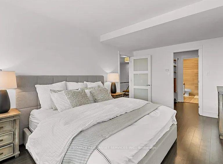 112 Benton Street 707, Kitchener, On N2g 3h6