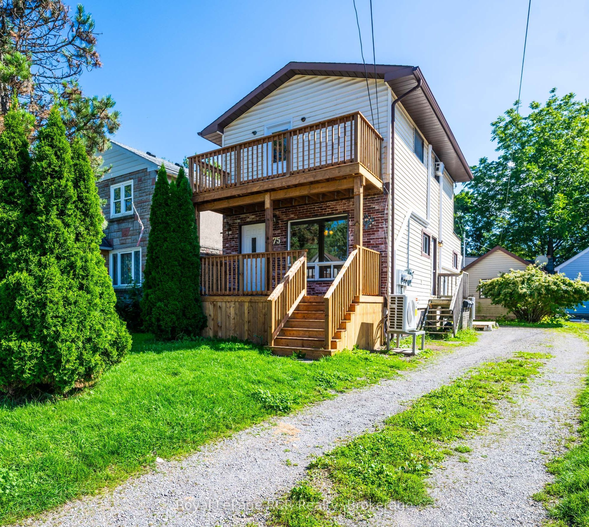 75 State Street, Welland, On L3b 4k6