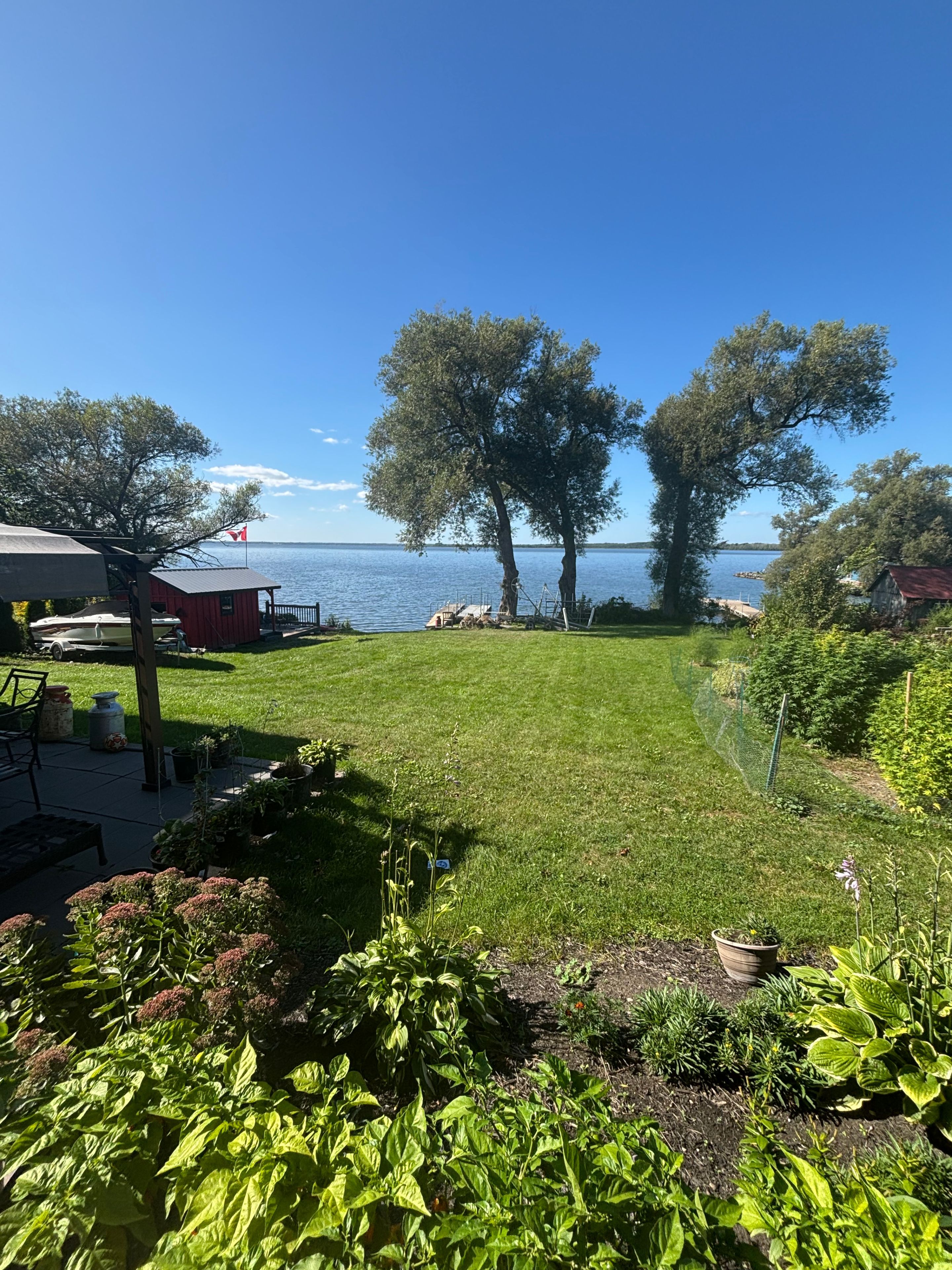 3 Solmes Street Lower Unit, Prince Edward County, On K0k 2t0