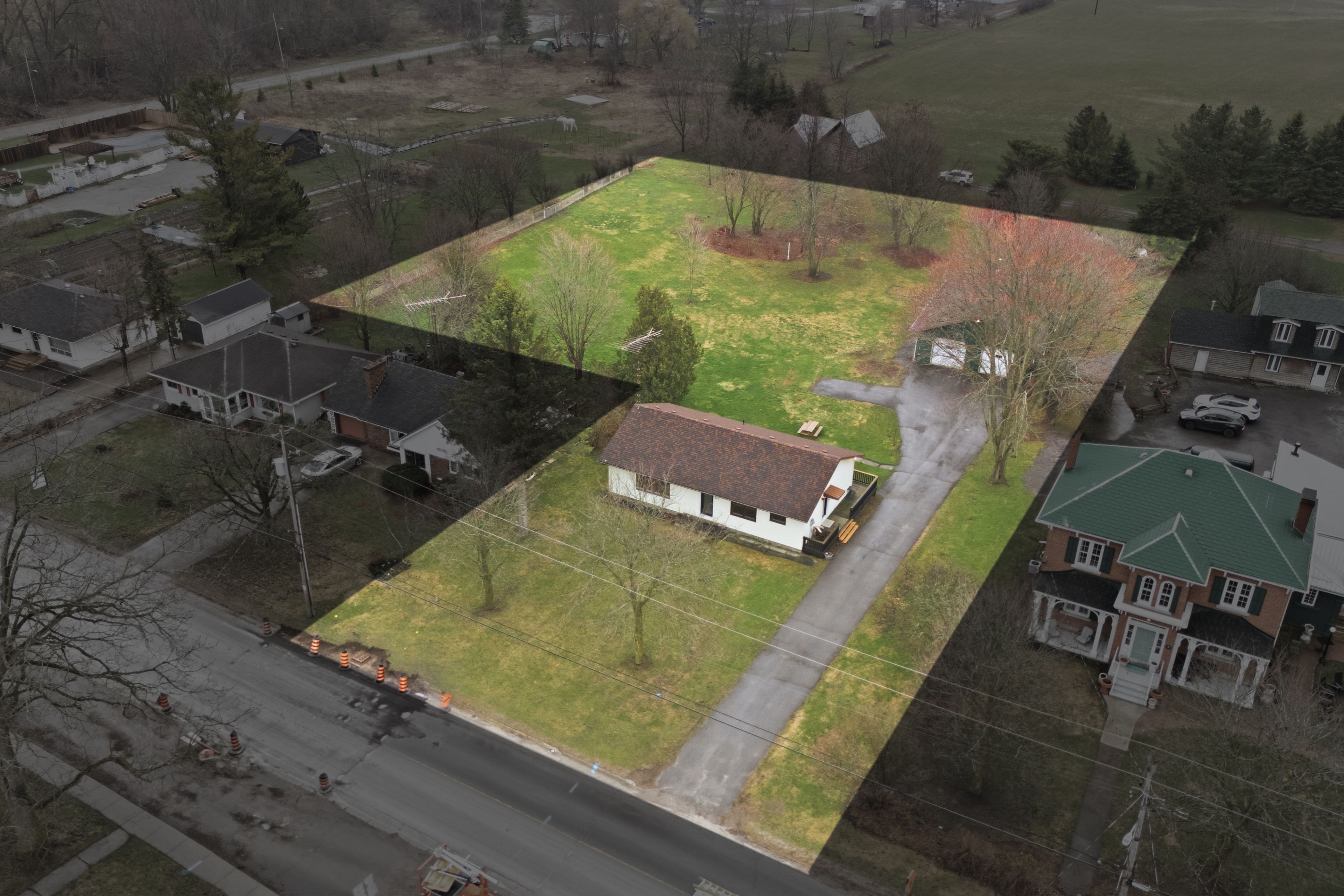 425 Bloomfield Main Street, Prince Edward County, On K0k 1g0