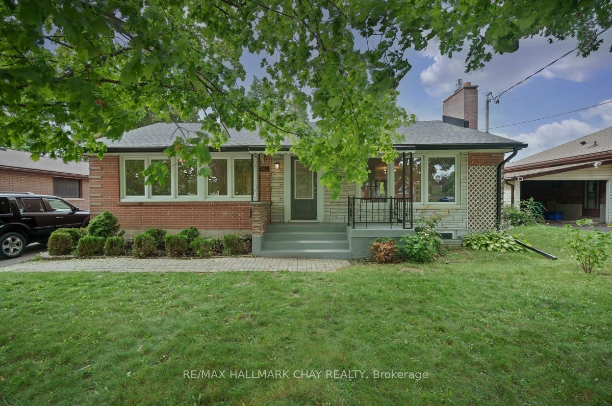 262 Bellevue Street, Peterborough, On K9h 5e5