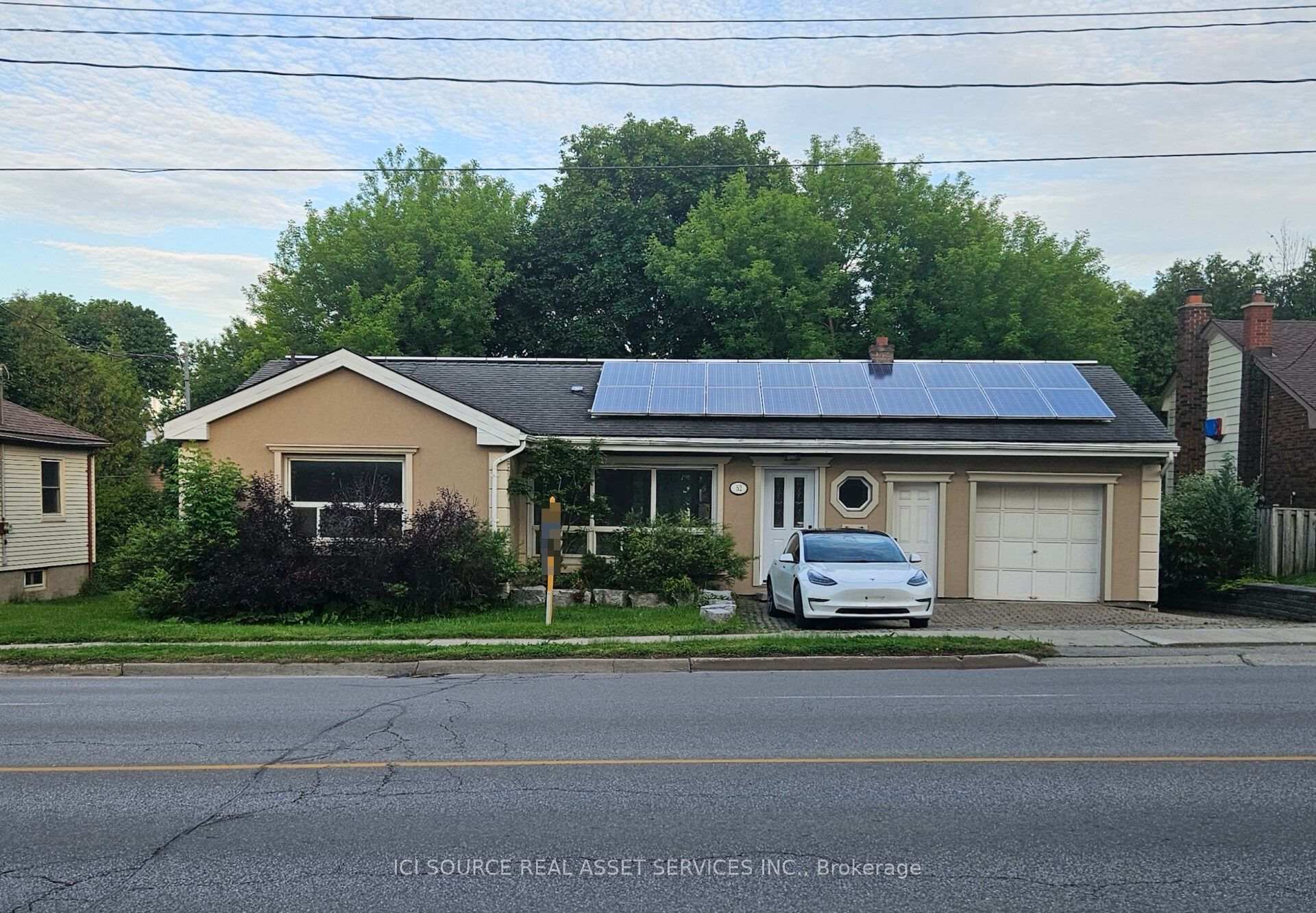 52 Speedvale Avenue W, Guelph, On N1h 1j9
