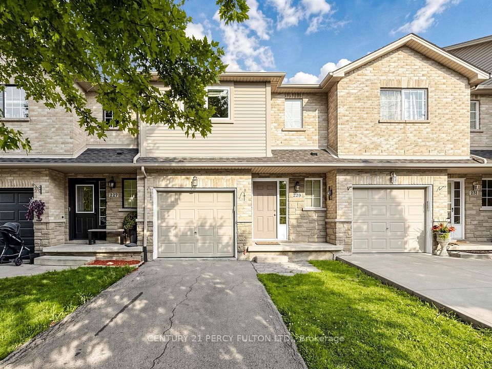 229 Dicenzo Drive, Hamilton, On L9b 2x7