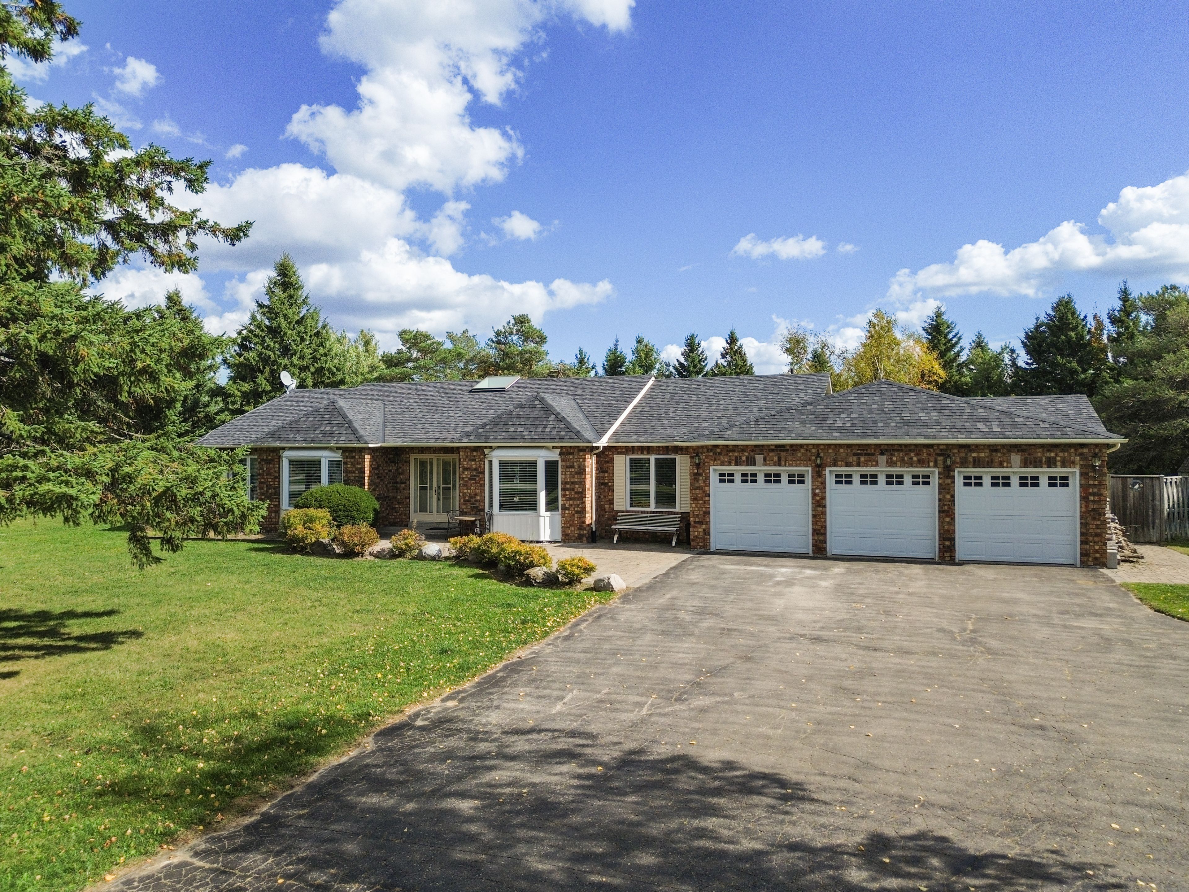 2 Sherman Drive, Mulmur, On L9v 3g9