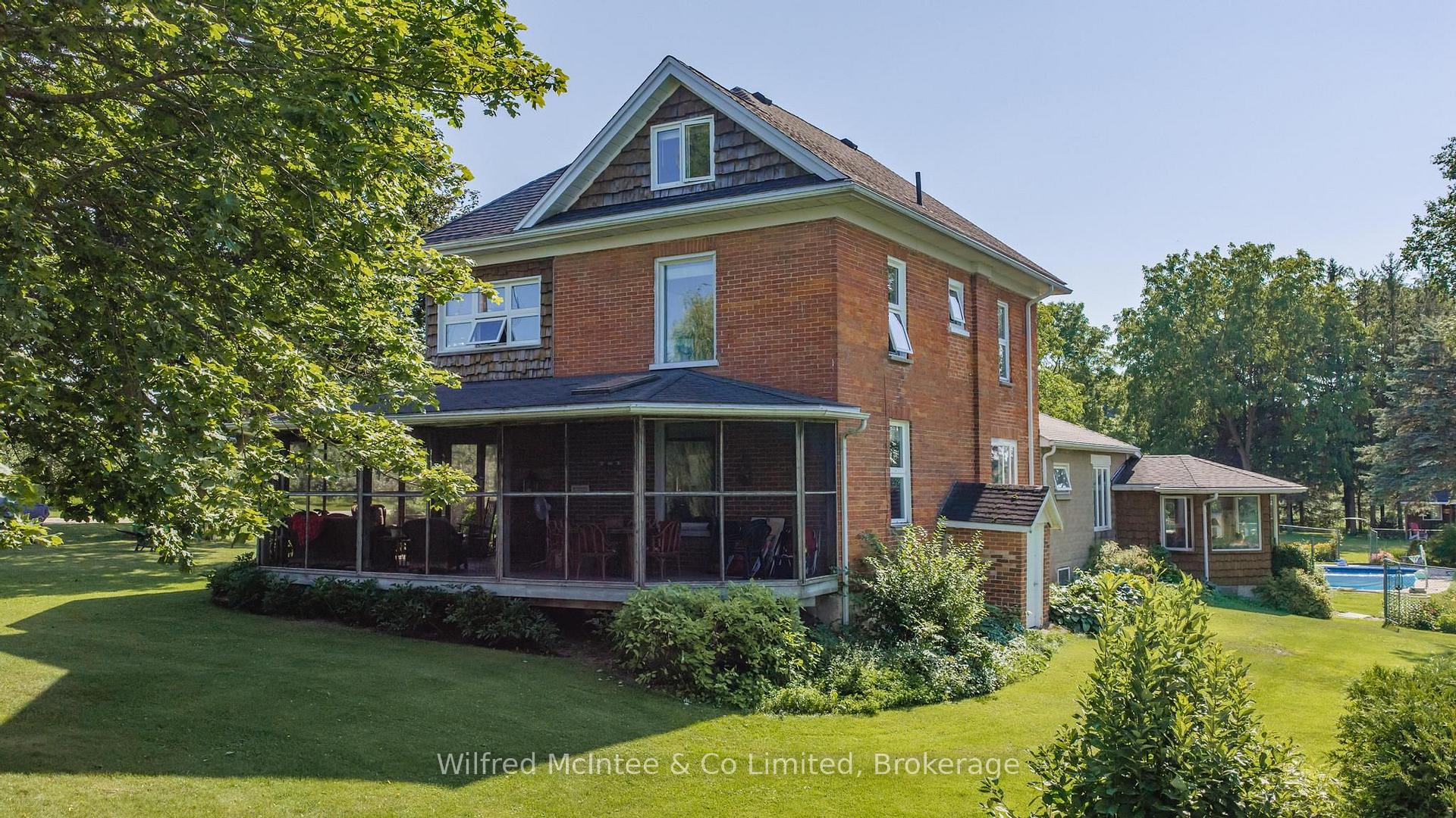 12 Bismark Street N, South Bruce, On N0g 2j0