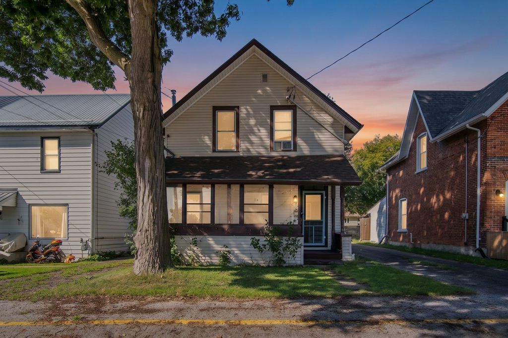 85 Mill Street, Deseronto, On K0k 1x0