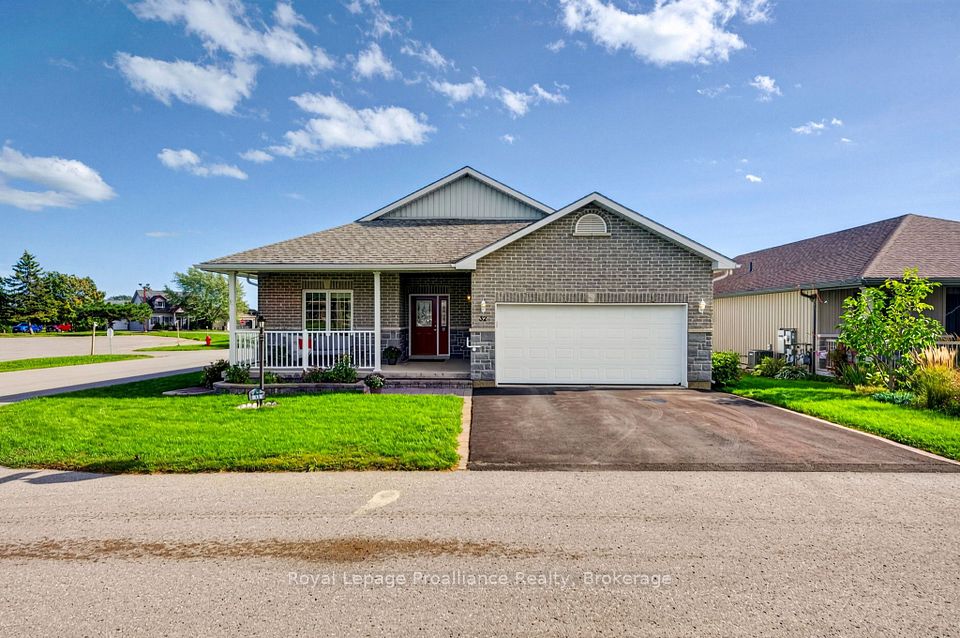 32 Merrill Drive, Prince Edward County, On K0k 3l0