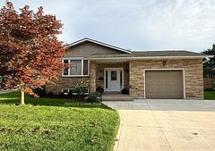 21 Suncoast Drive W, Goderich, On N7a 4h1