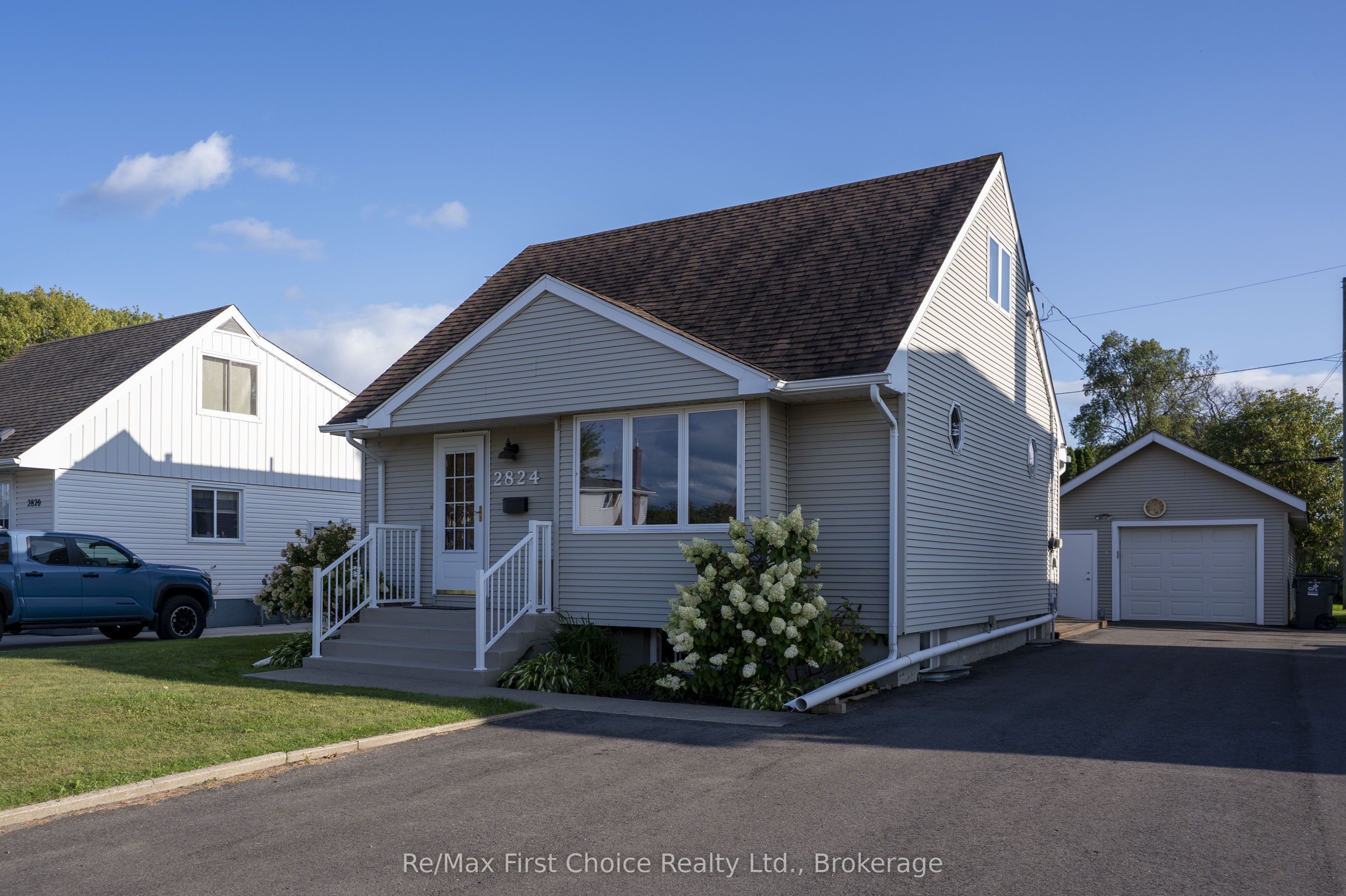 2824 Moodie Street E, Thunder Bay, On P7e 4z9