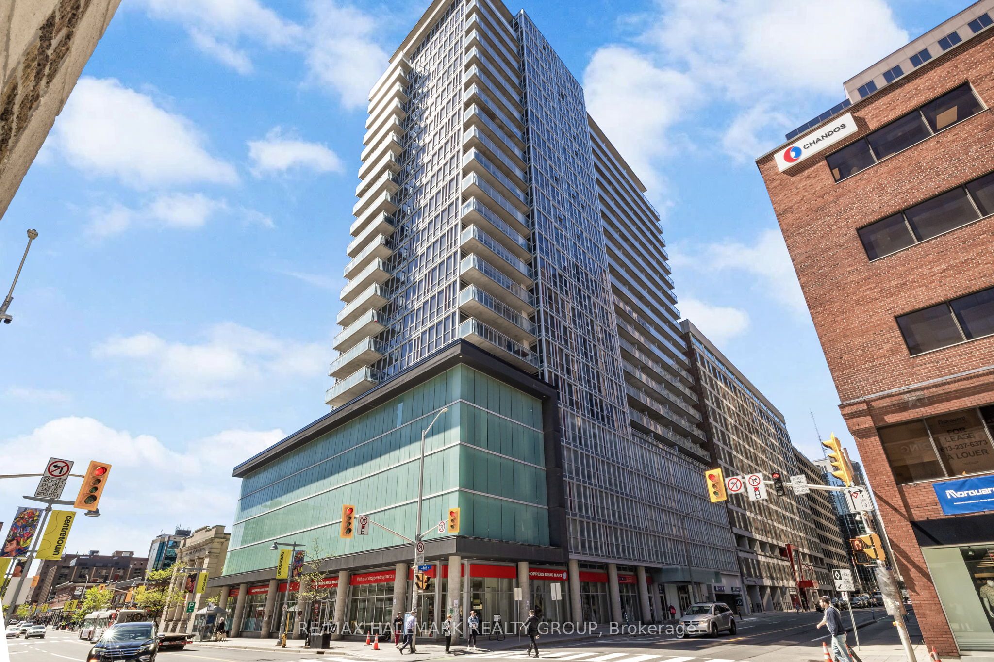 324 Laurier Avenue W 1804, Ottawa Centre, On K1n 6p6