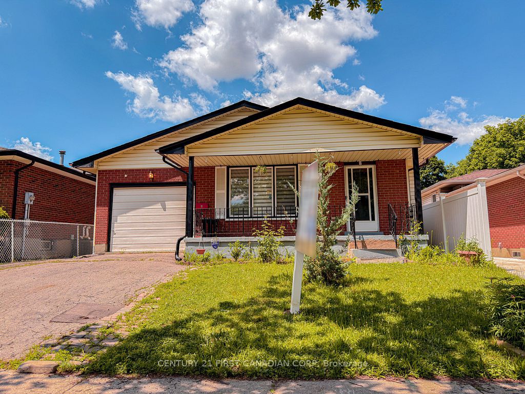 8 Poplar Crescent, London South, On N6e 2n4