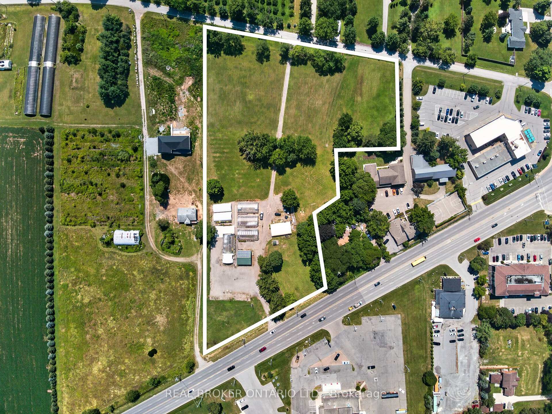 230 Hwy 20 E, Thorold, On L0s 1e6