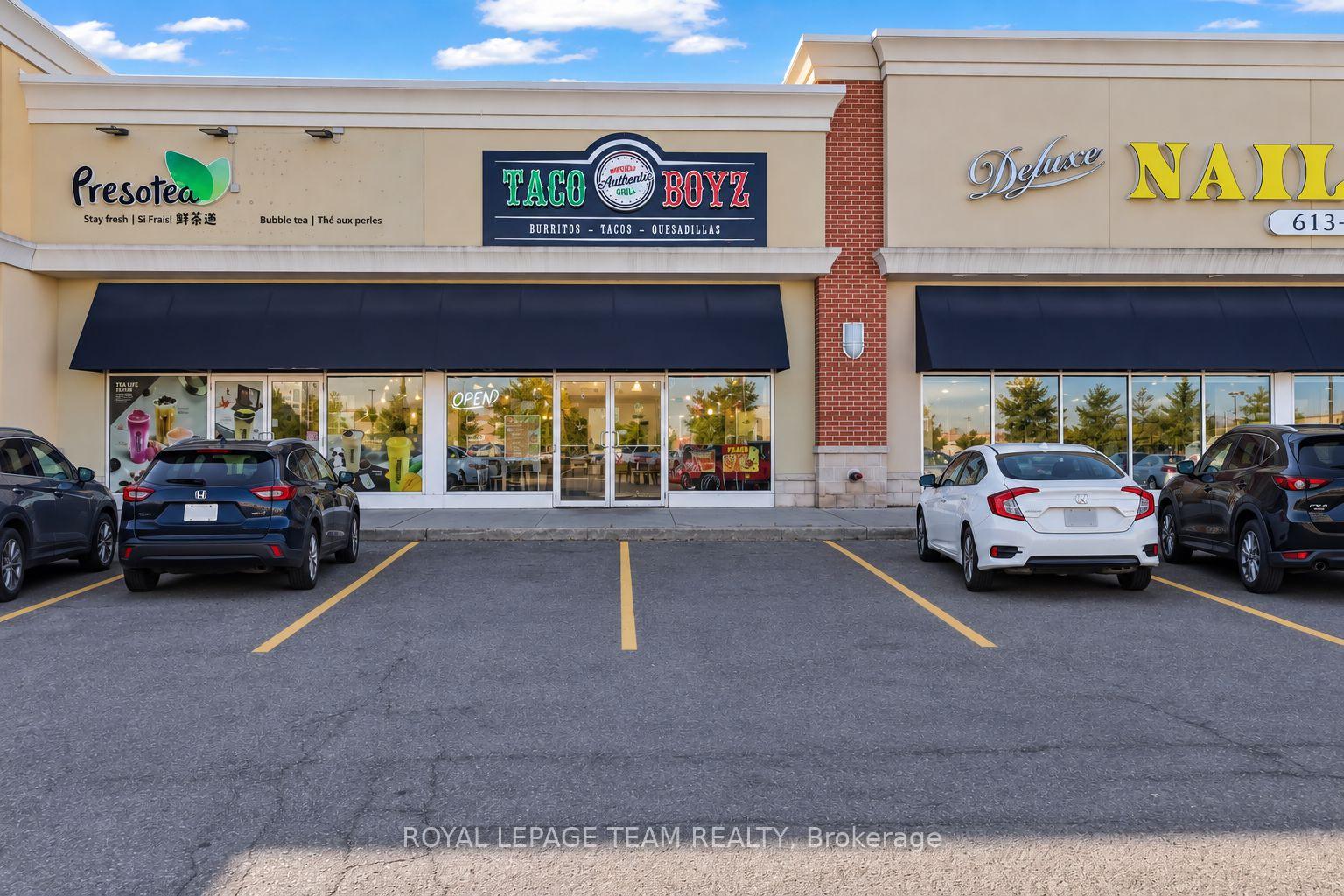 129 Riocan Avenue C, Barrhaven, On K2j 5g3