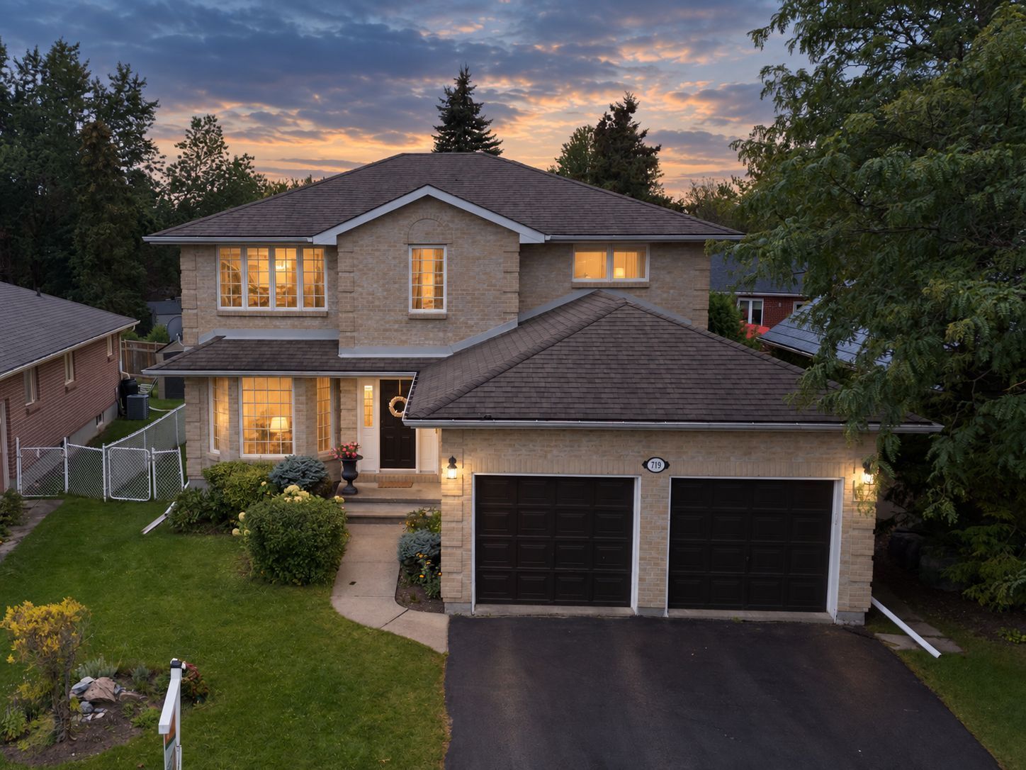 719 Woodside Drive, Kingston, On K7p 2r4