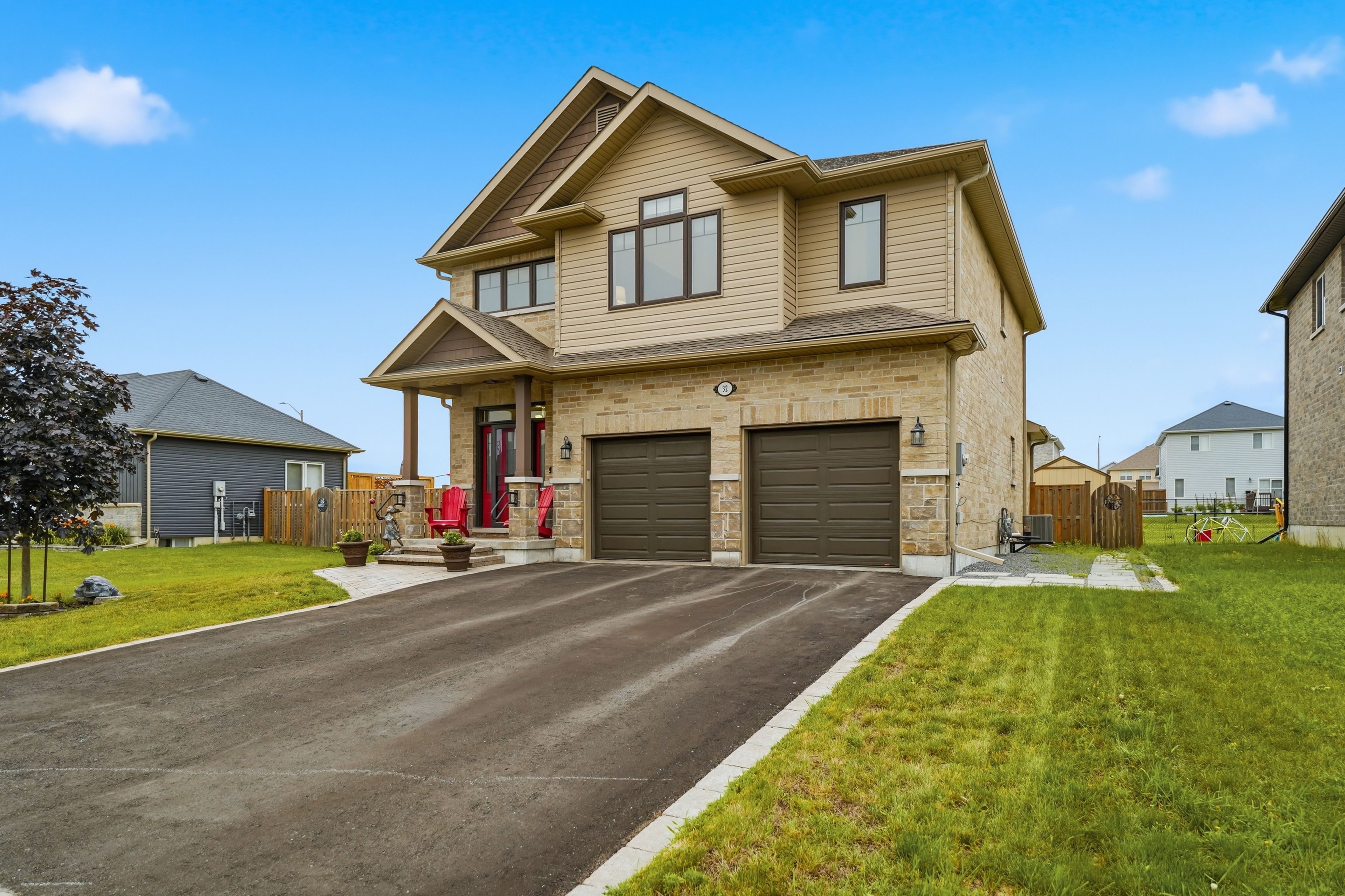 32 Walnut Crescent, Belleville, On K8n 0e4