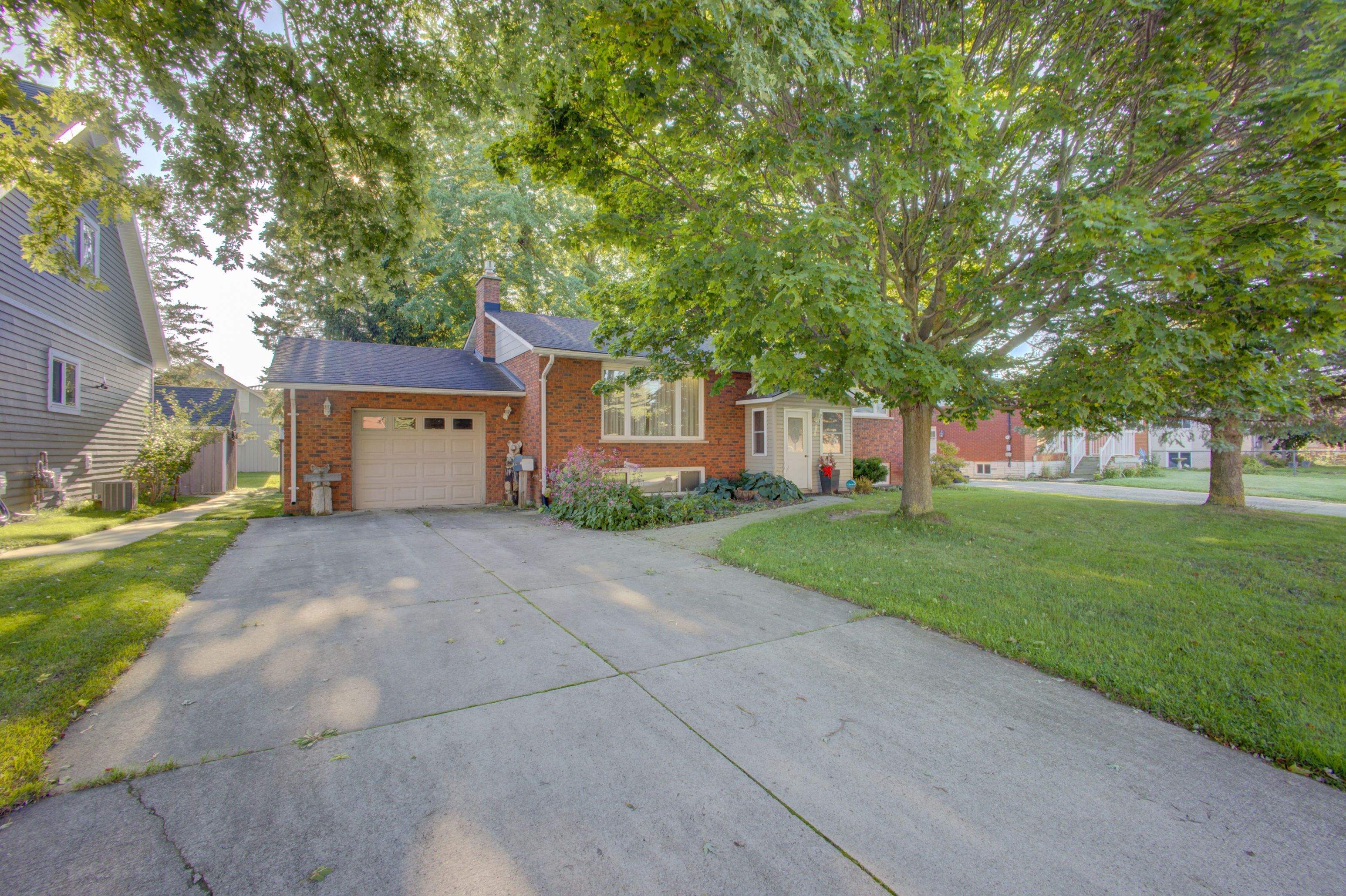 114 Preston Street S, Wellington North, On N0g 1a0