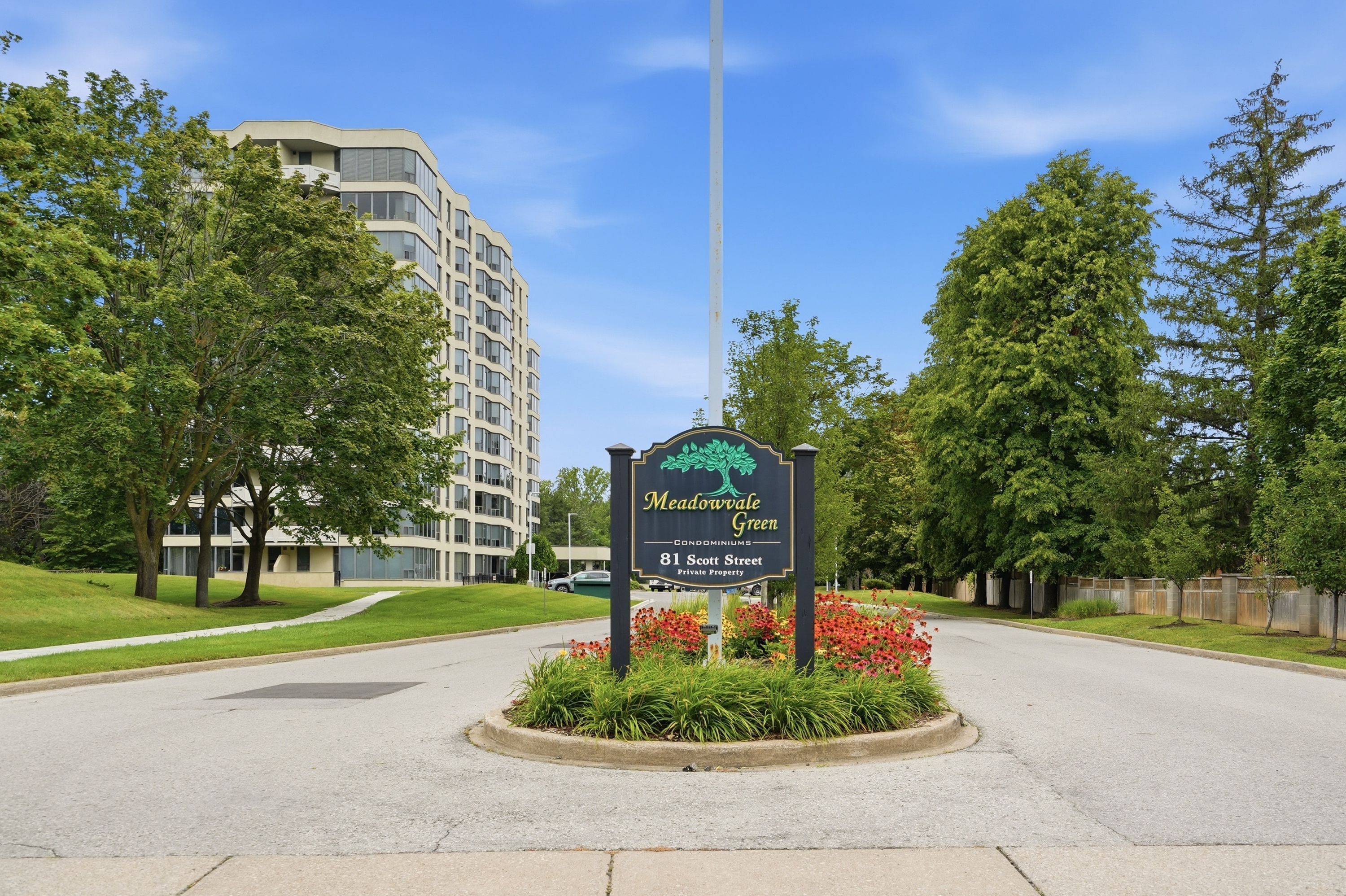 81 Scott Street 806, St. Catharines, On L2n 7l5