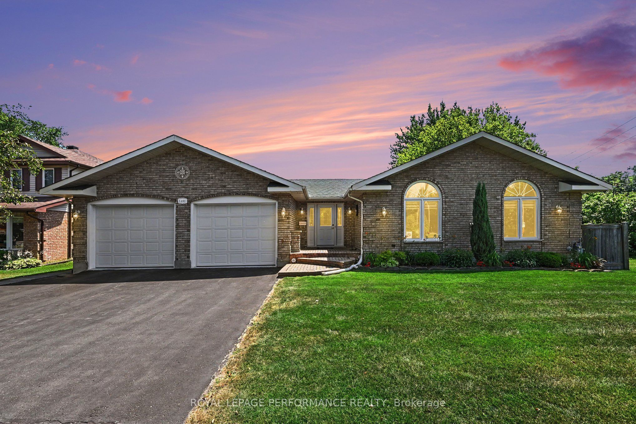 1401 Holy Cross Boulevard, Cornwall, On K6h 6z5