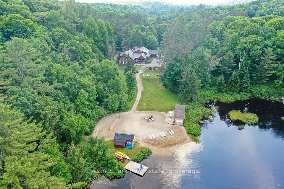848 Clearwater Lake Road, Huntsville, On P0b 1l0