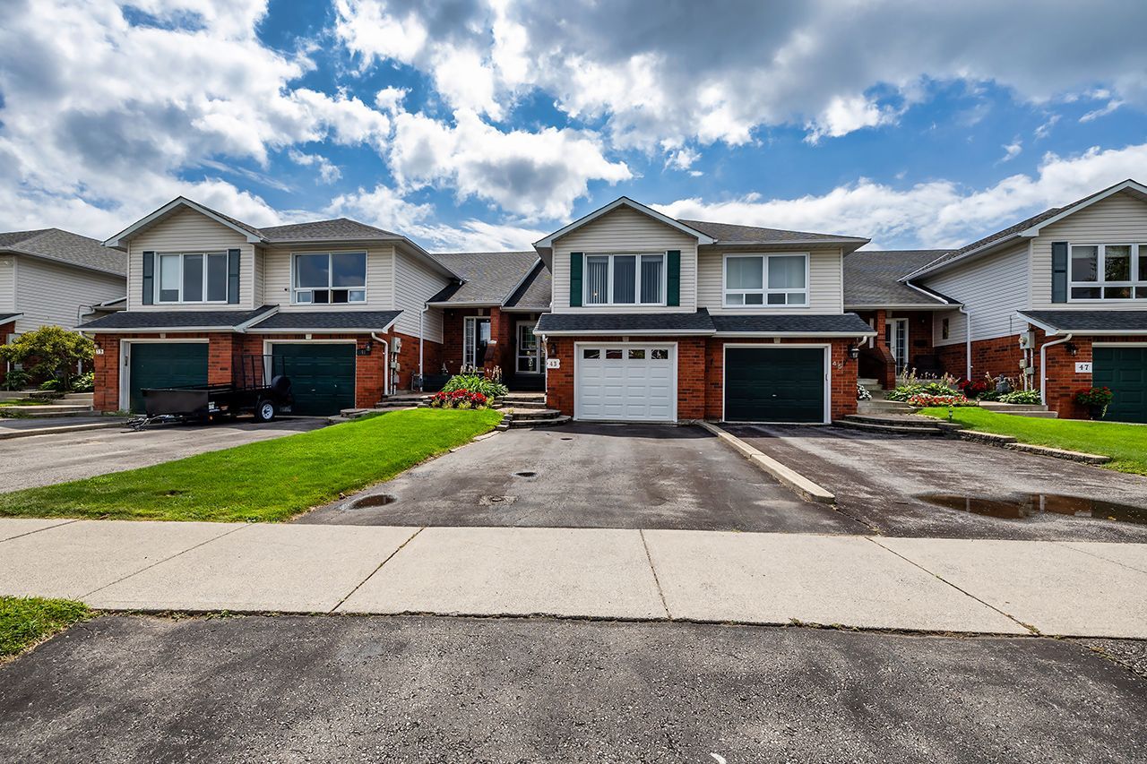 43 Ballantine Street, Cobourg, On K9a 5g8