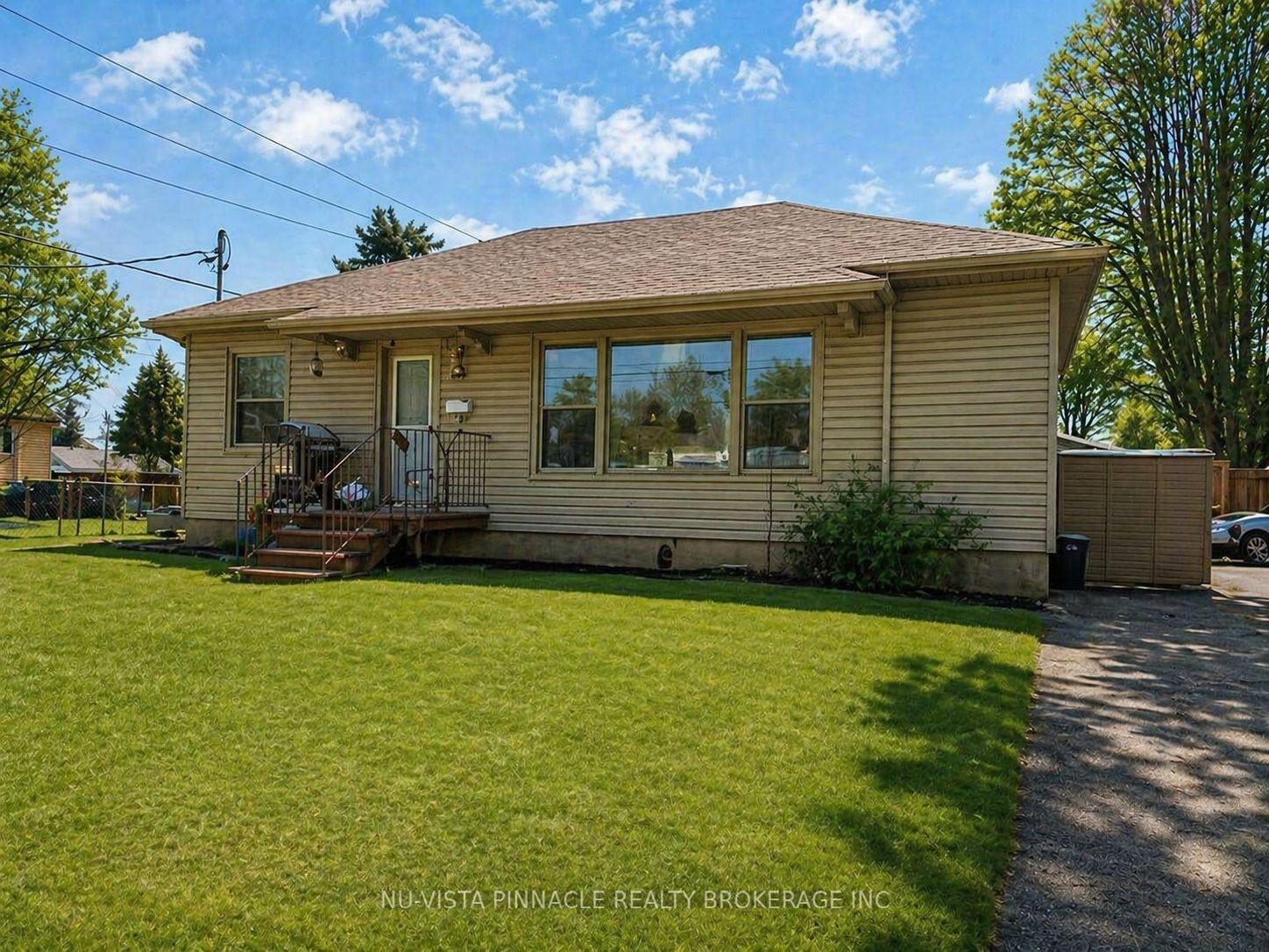 687 Cheapside Street, London East, On N5y 3y3