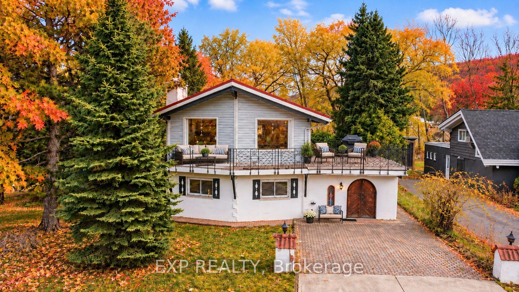 104 Kinsey Place, Blue Mountains, On L9y 0r4