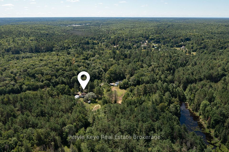 2322 Old Muskoka Road, Huntsville, On P0b 1m0