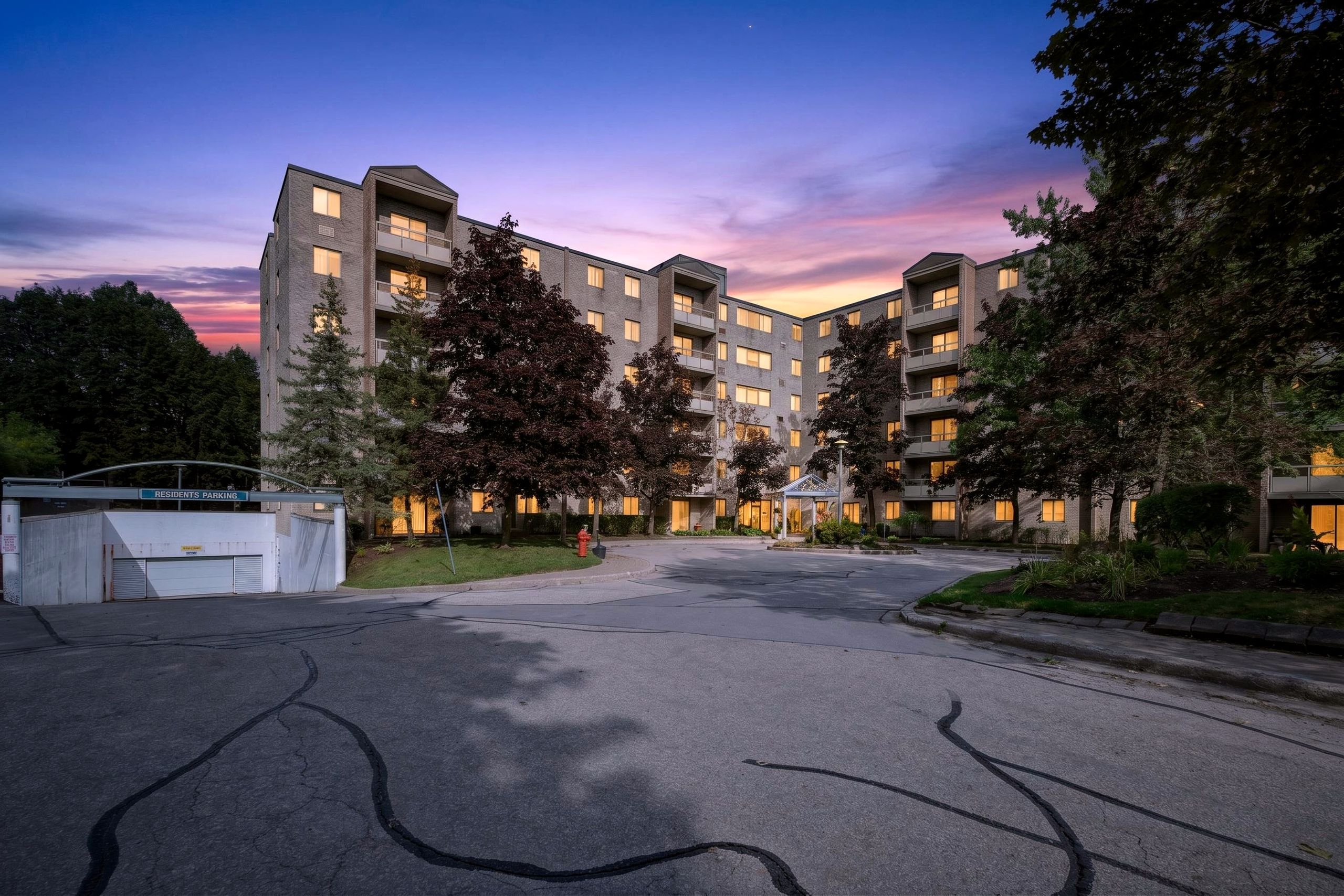93 Westwood Road 103, Guelph, On N1h 7j7