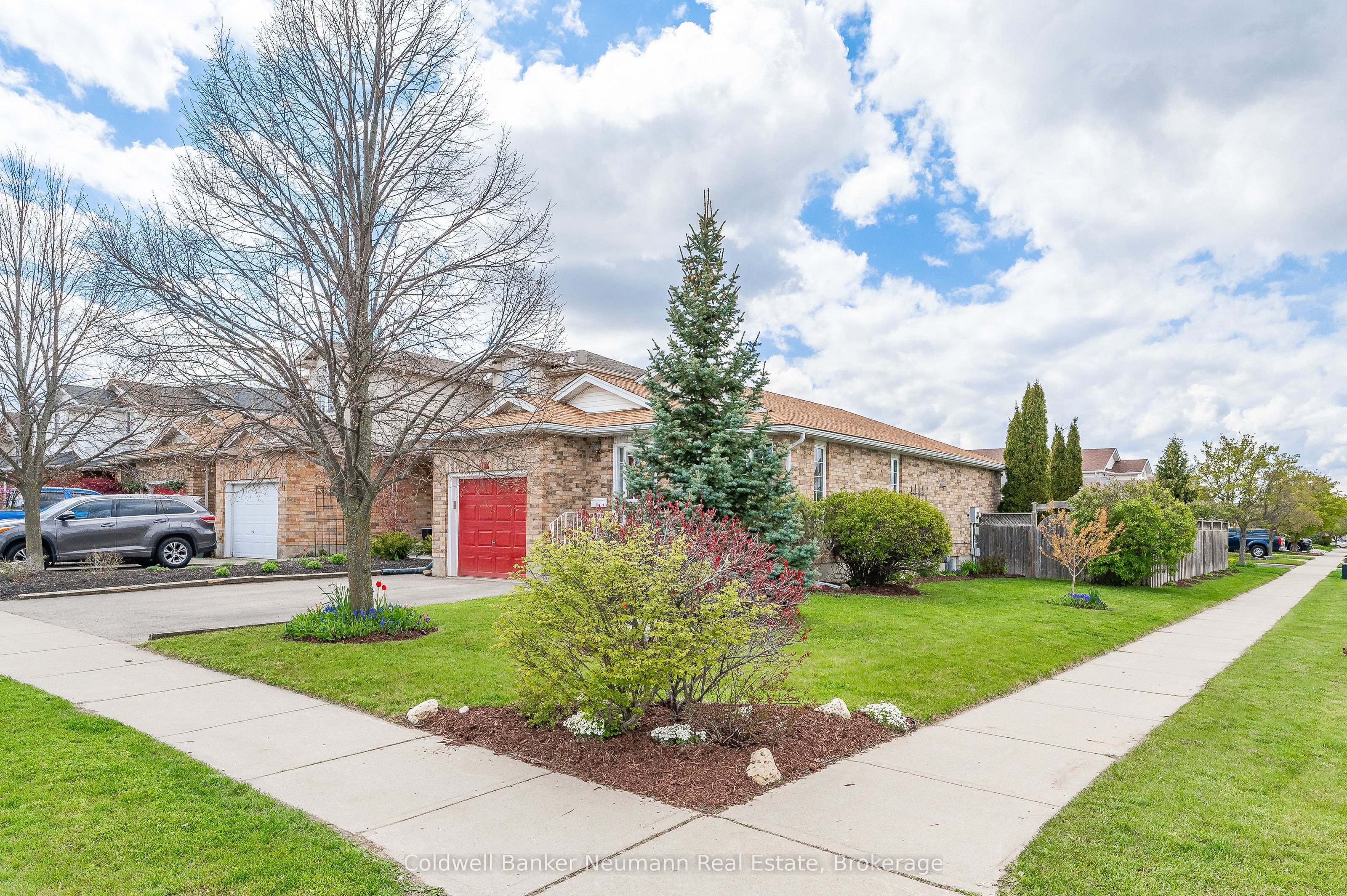 116 Doyle Drive, Guelph, On N1g 5b4