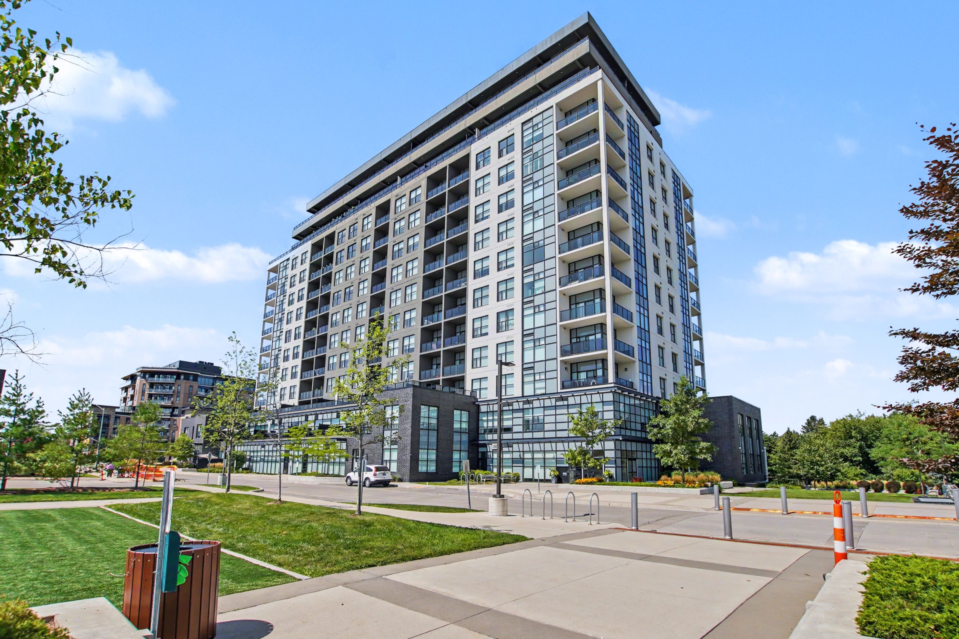 1878 Gordon Street 401, Guelph, On N1l 0p4