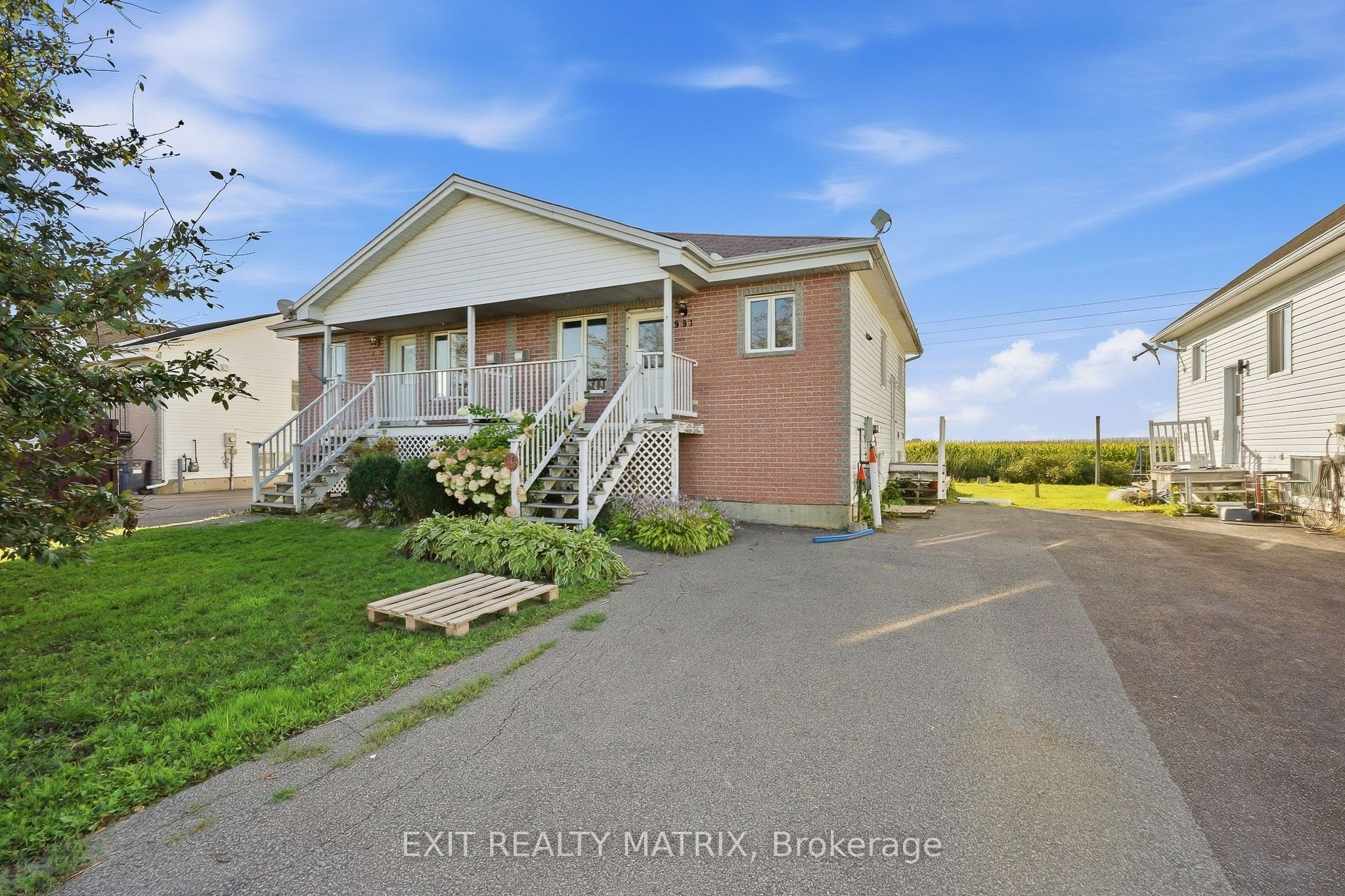 991 Jacynthe Street, Hawkesbury, On K6a 3w4