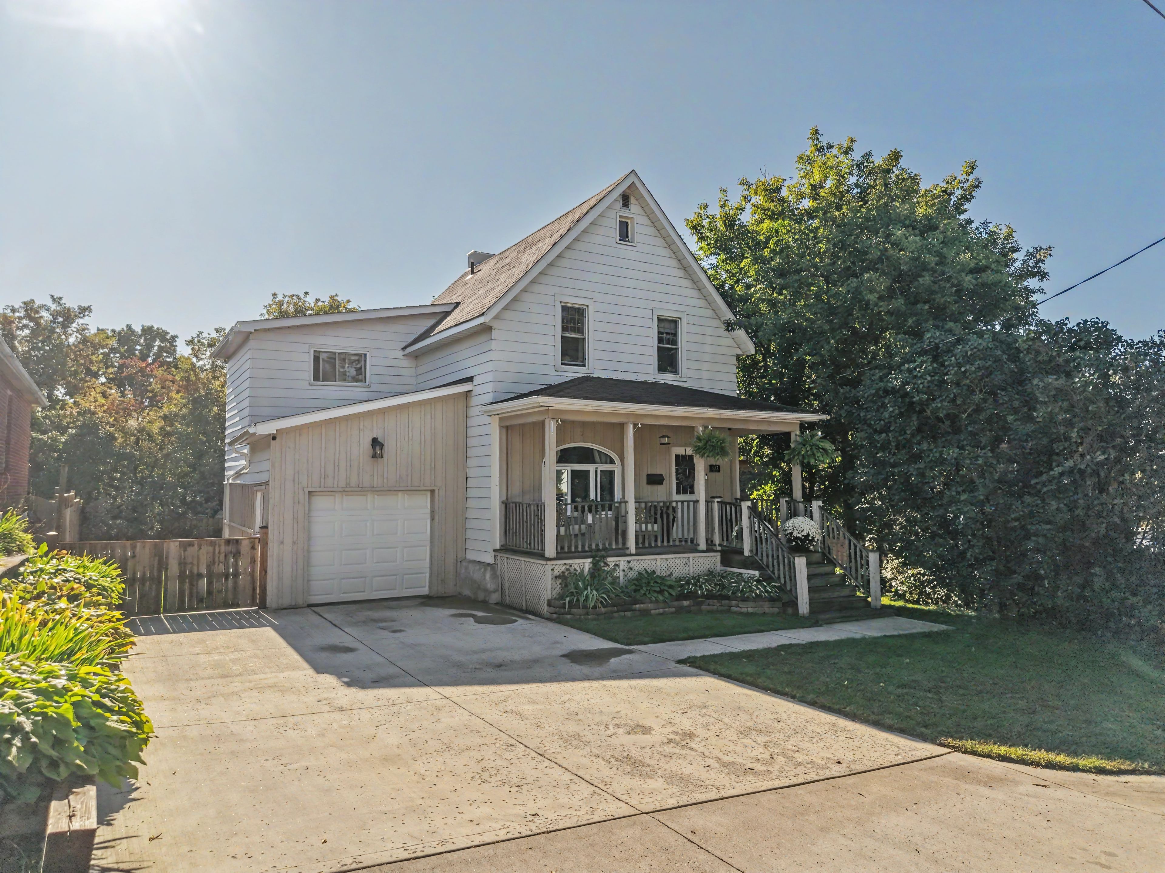 633 Bell Street, North Bay, On P1b 4j7