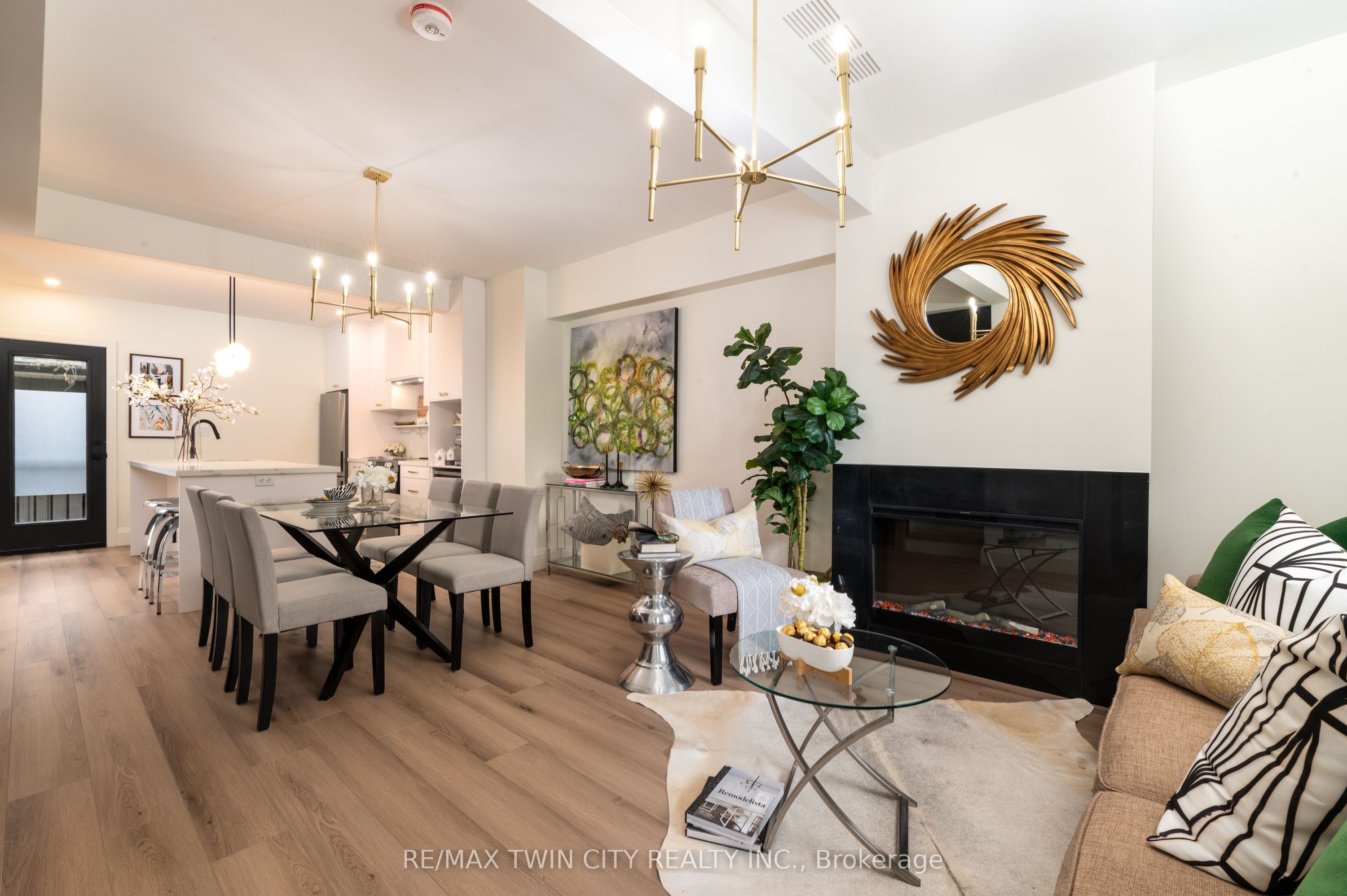 163 Grand River Avenue 2, Brantford, On N3t 4x7