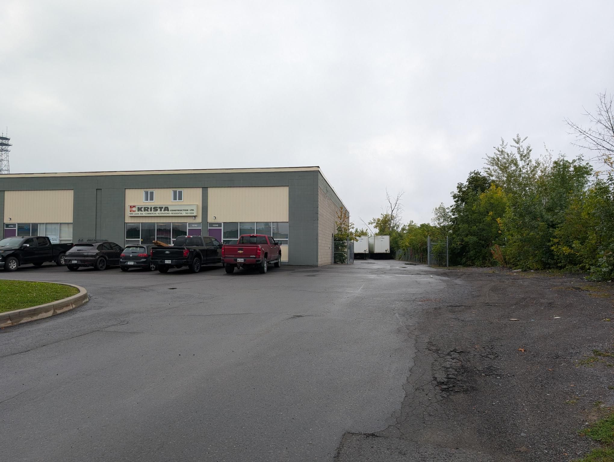 1290 Humber Place, Elmvale Acres And Area, On K1b 3w3