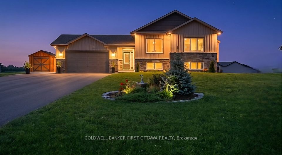 216 Owen Lucas Street, Mcnab/Braeside, On K7s 3g8