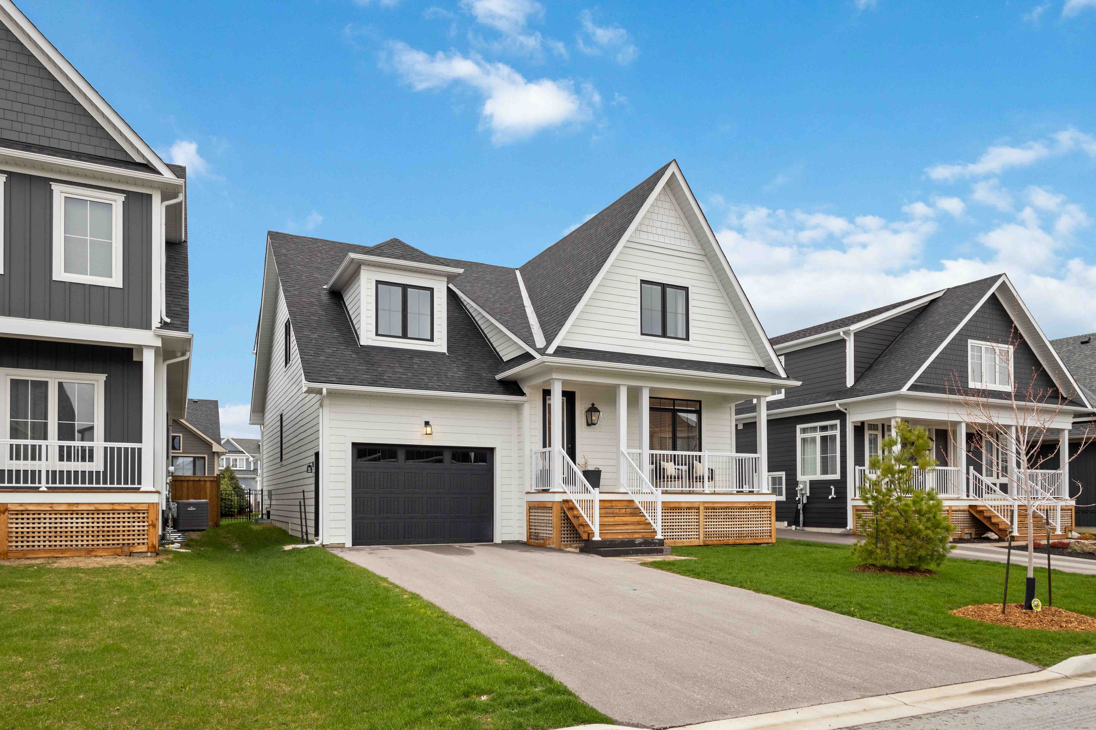 122 Courtland Street, Blue Mountains, On L9y 5l8