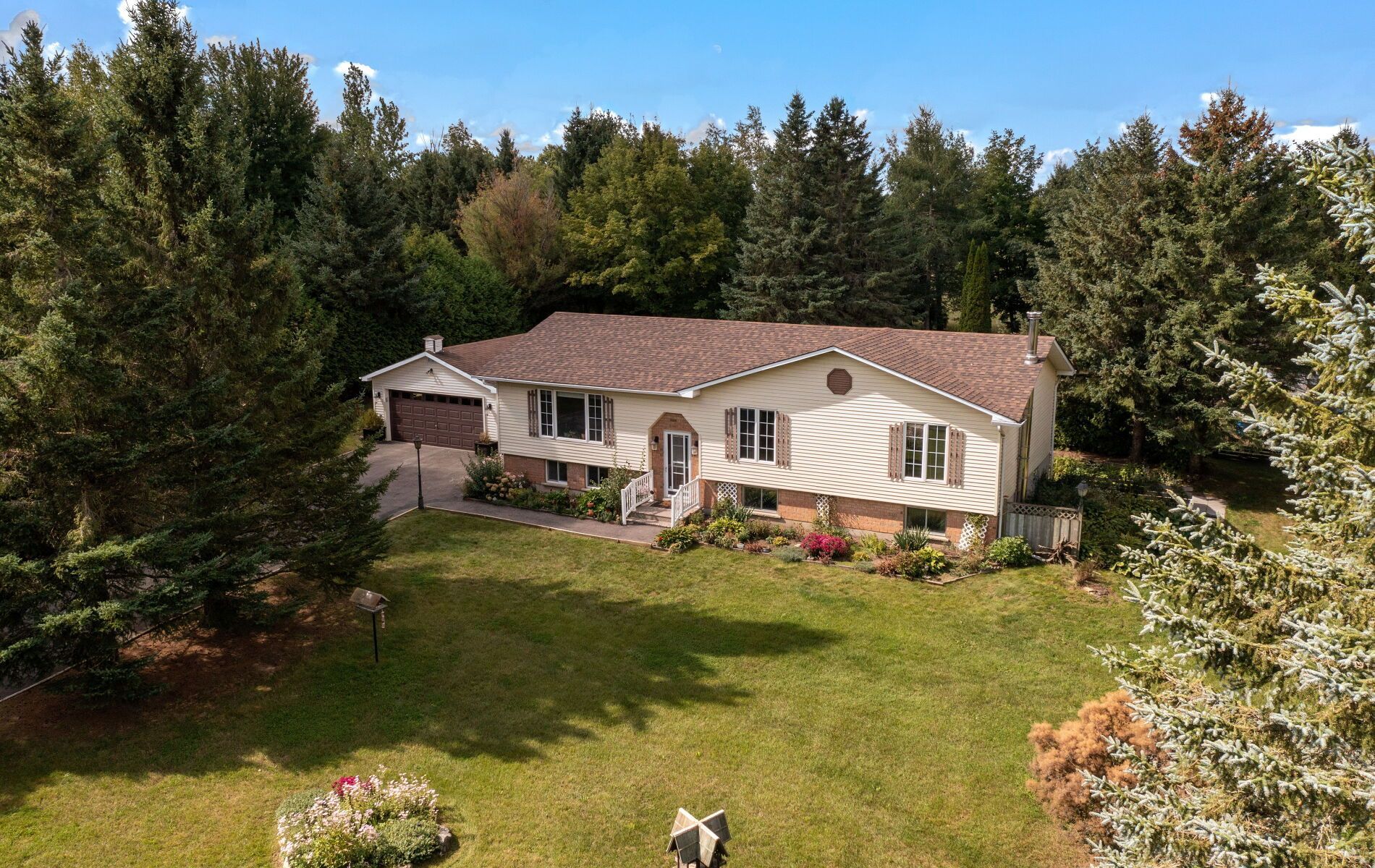 674066 Hurontario Street, Mono, On L9w 5r9