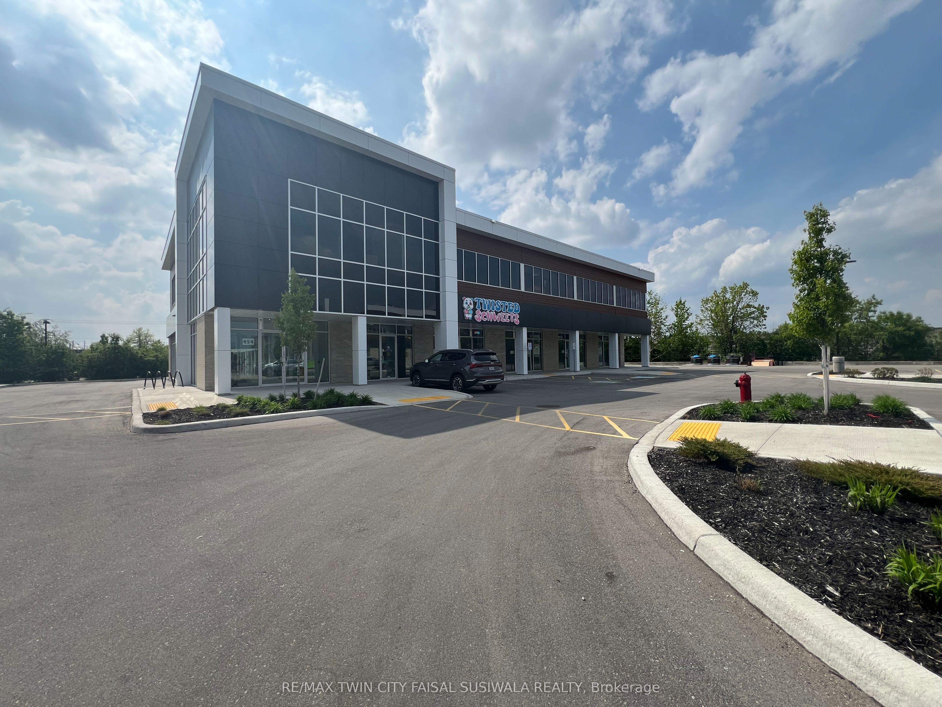 454 Hespeler Road 203, Cambridge, On N1r 0e3